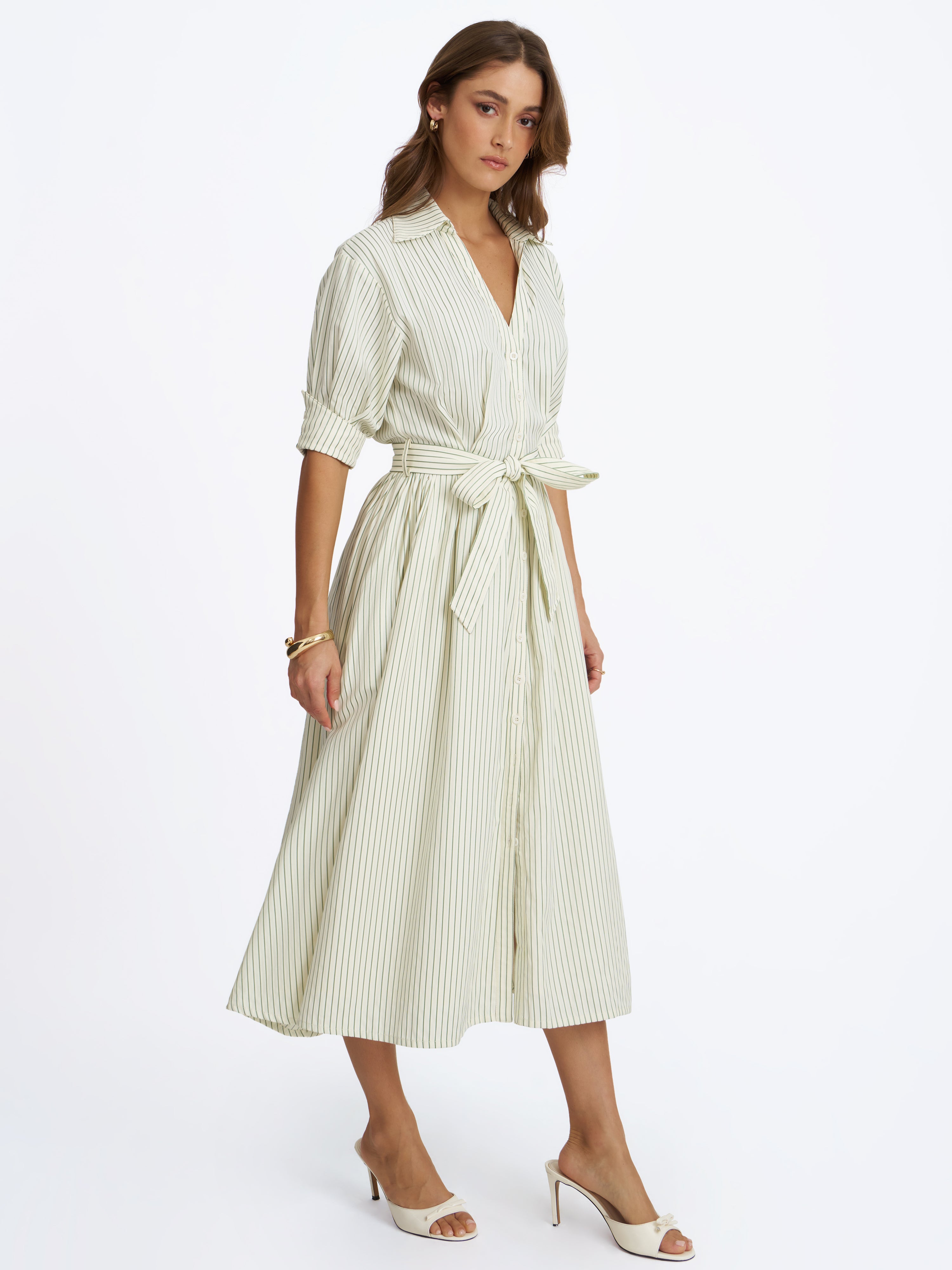 robe ajustée ceinture verte