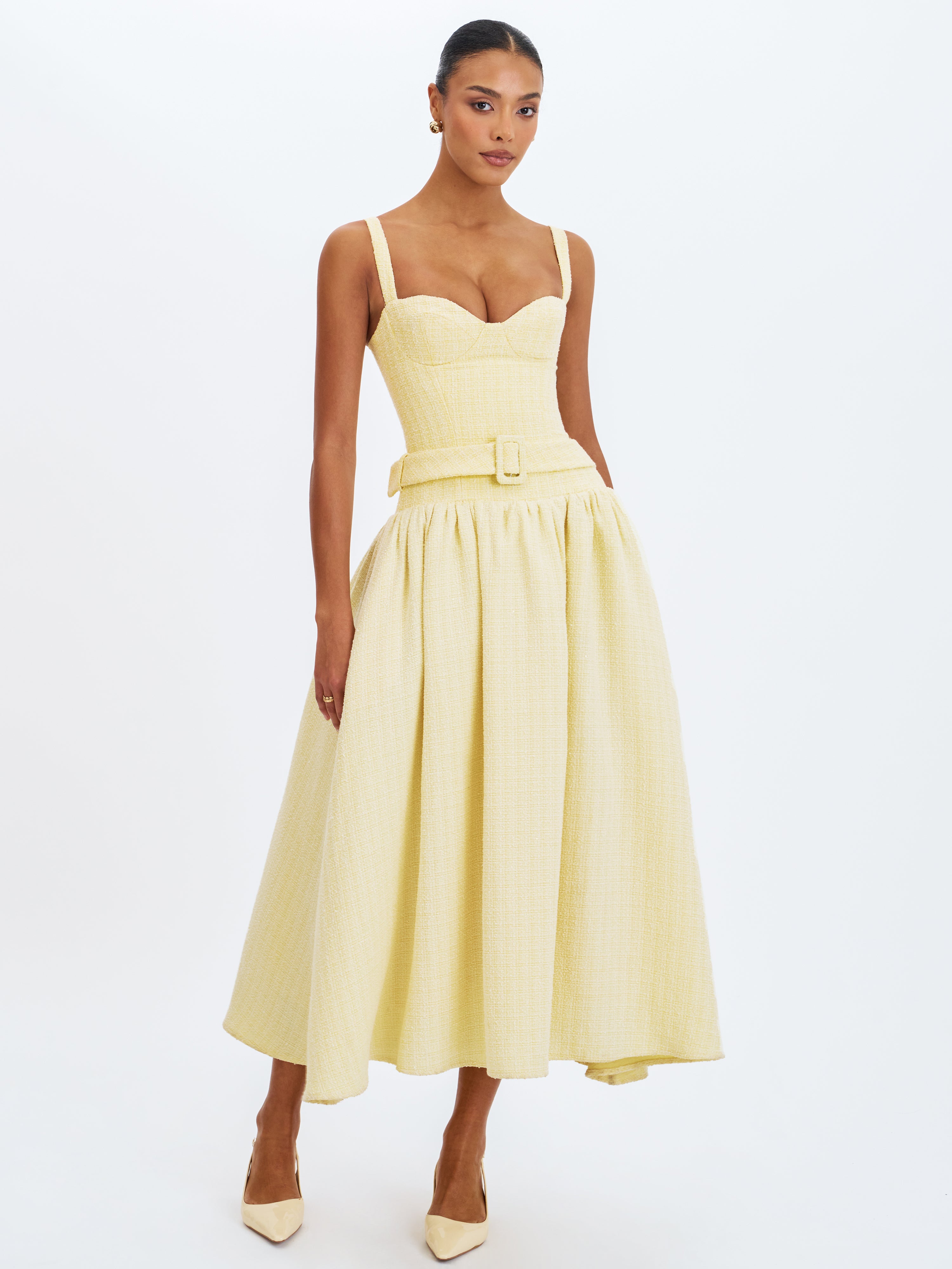 Sweetheart belted dress