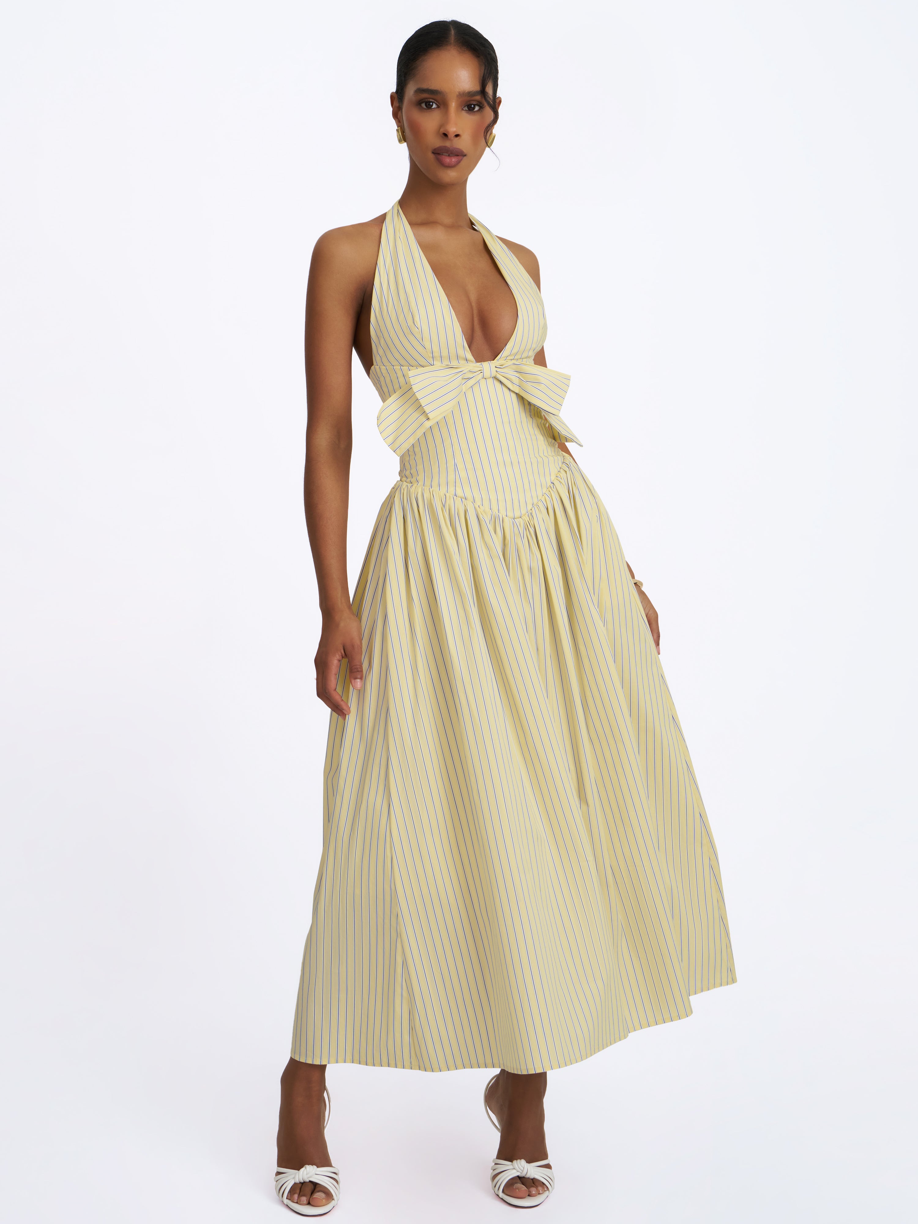 robe longue décolleté plongeant