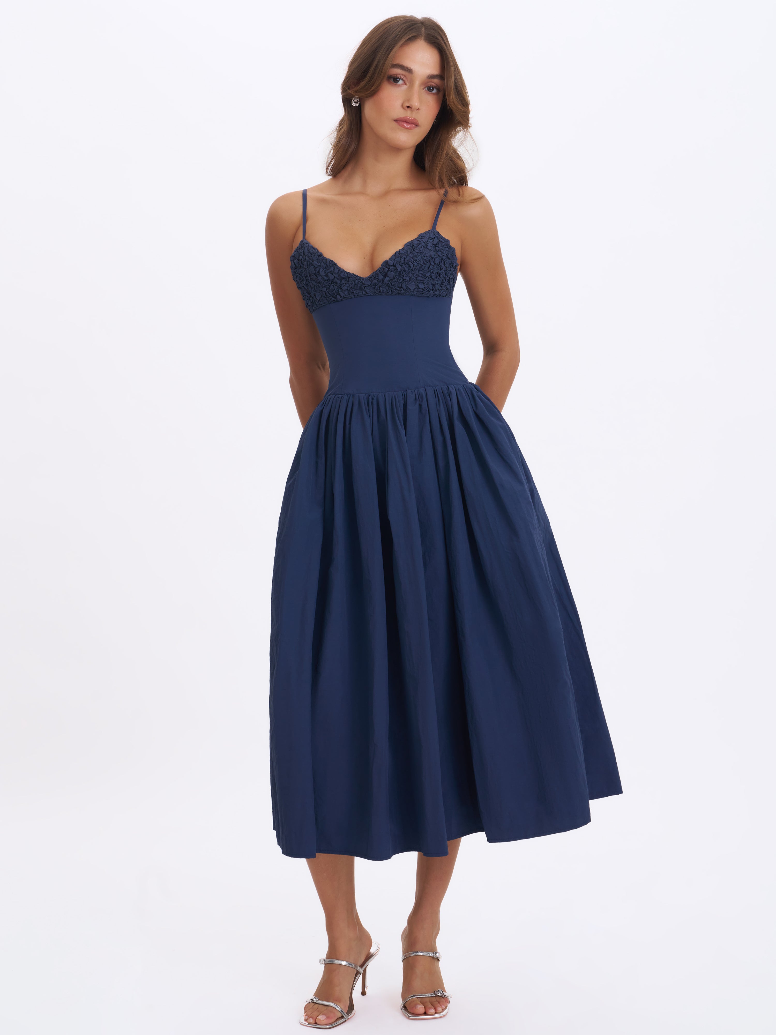 smocked midi dress élégante