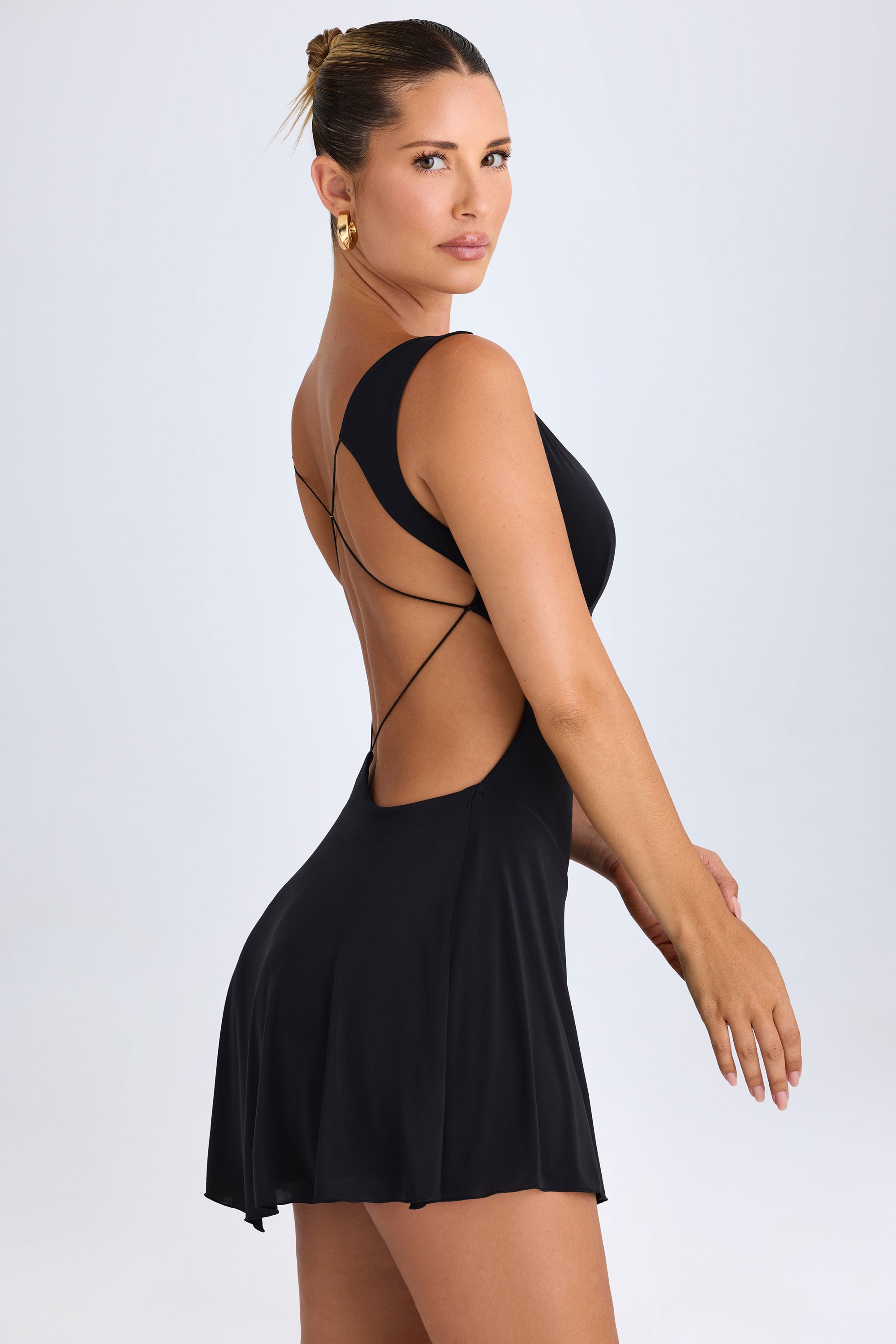 corset-dress chic noir