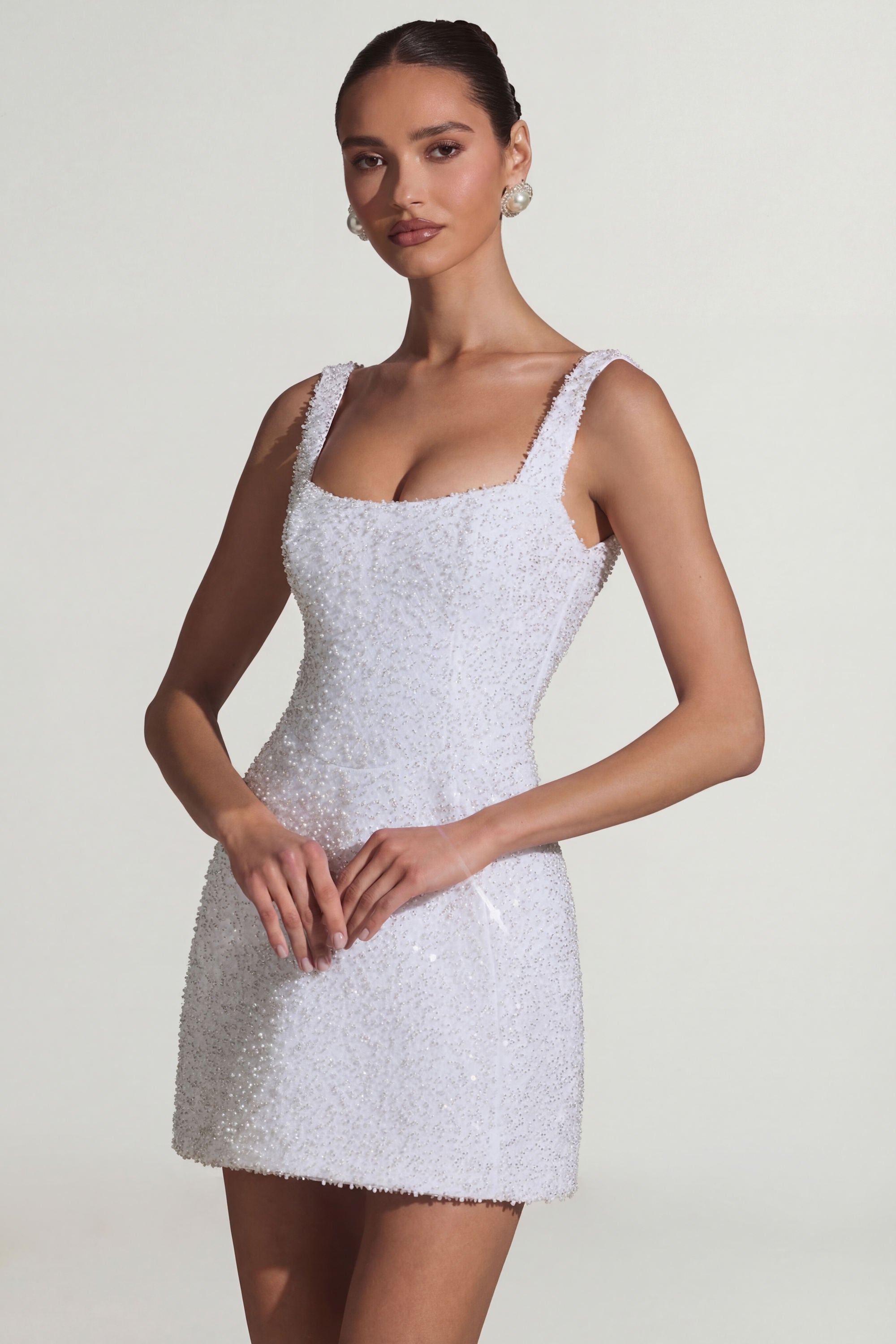 Mini robe blanche chic