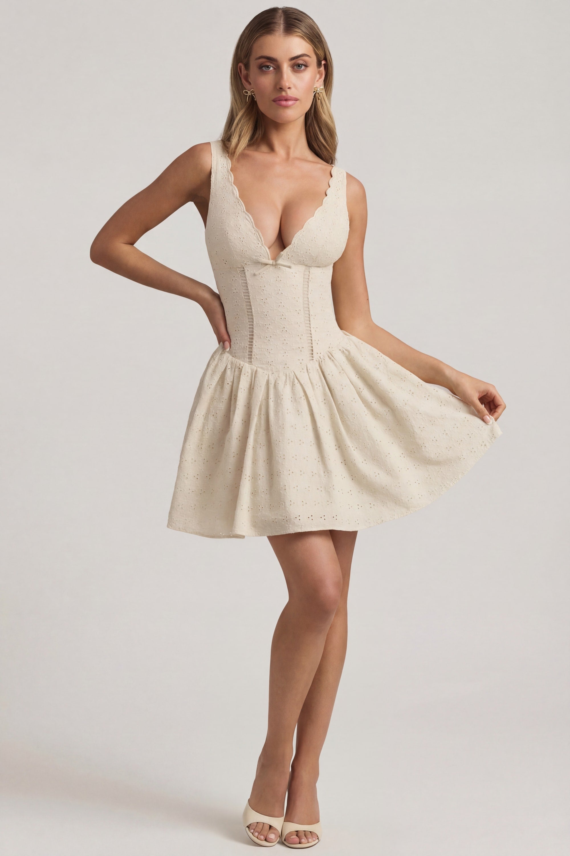 robe avec décolleté plongeant