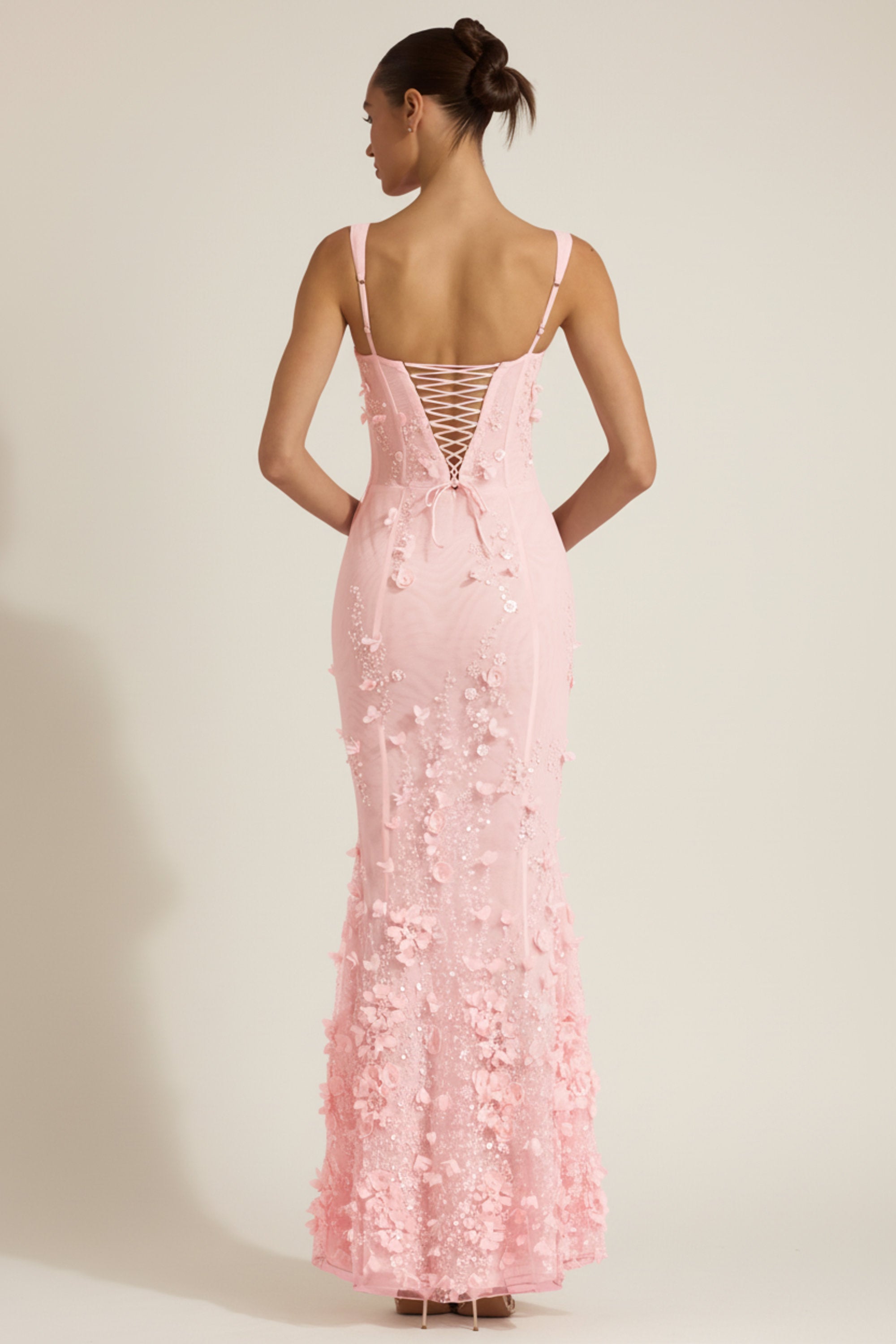 détail appliqué floral