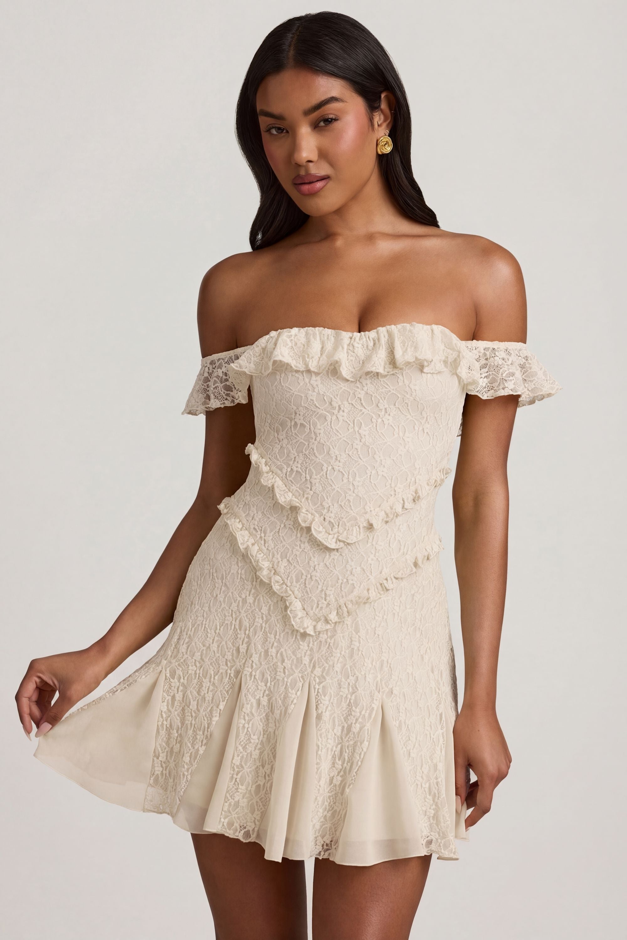 robe mini en dentelle ivoire