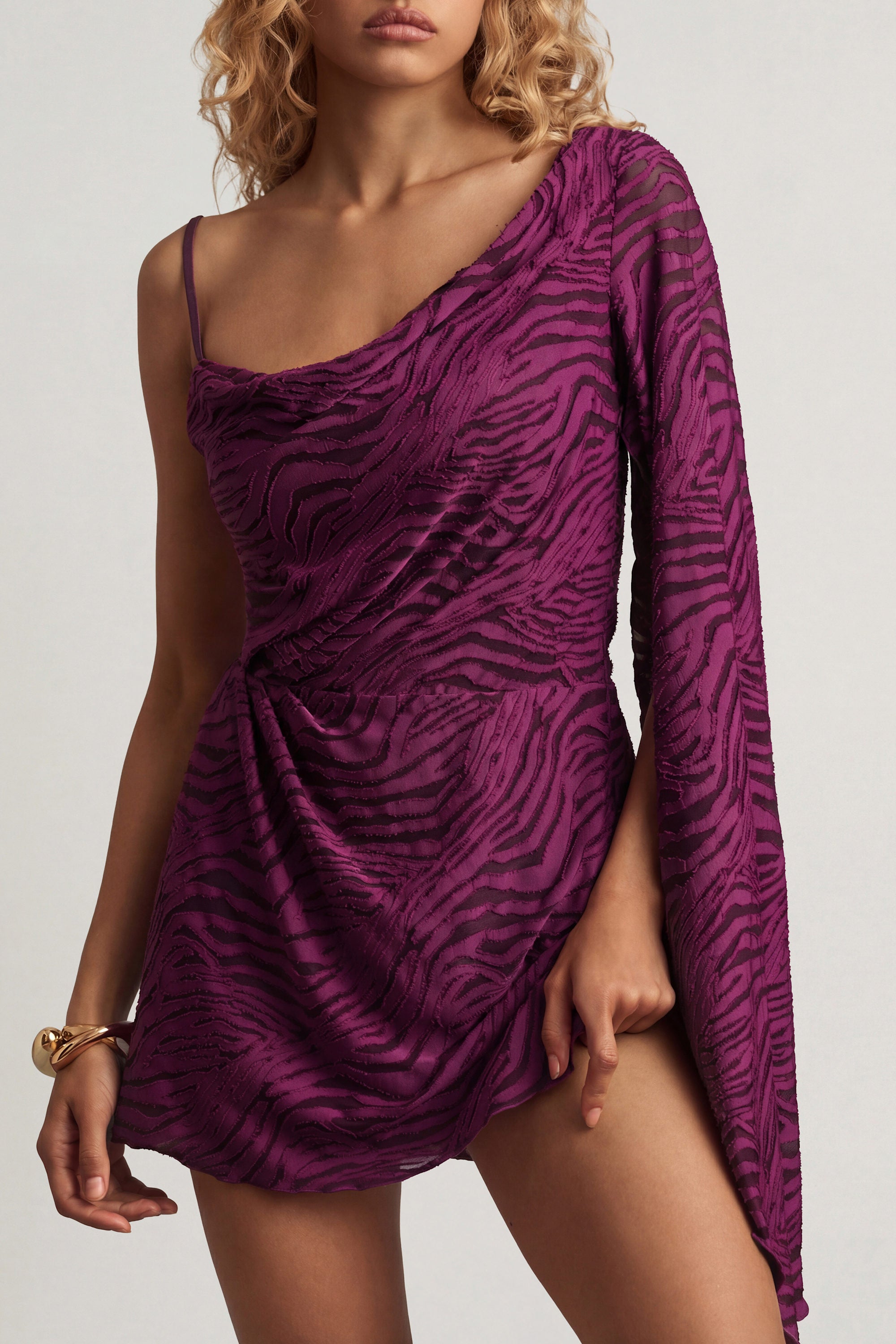 Silhouette A-Line en Berry Purple