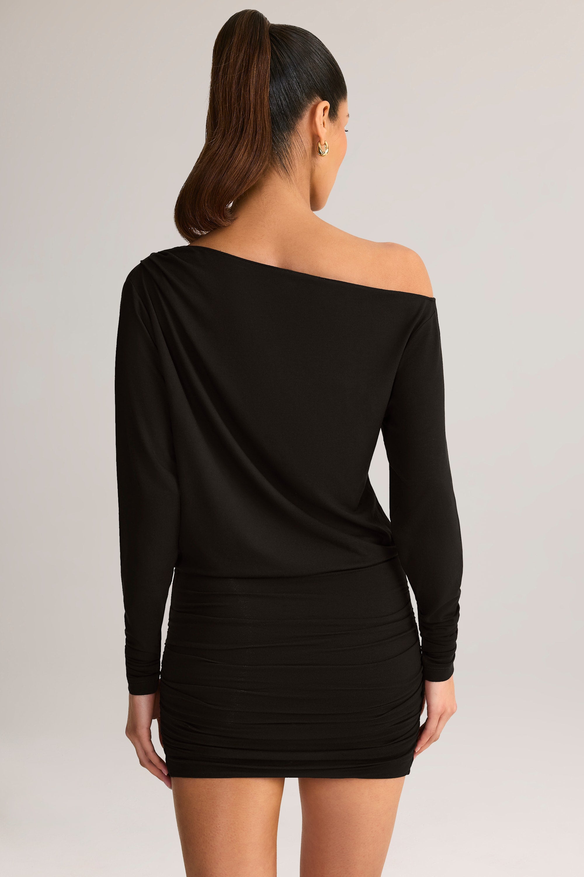 robe épaules dénudées