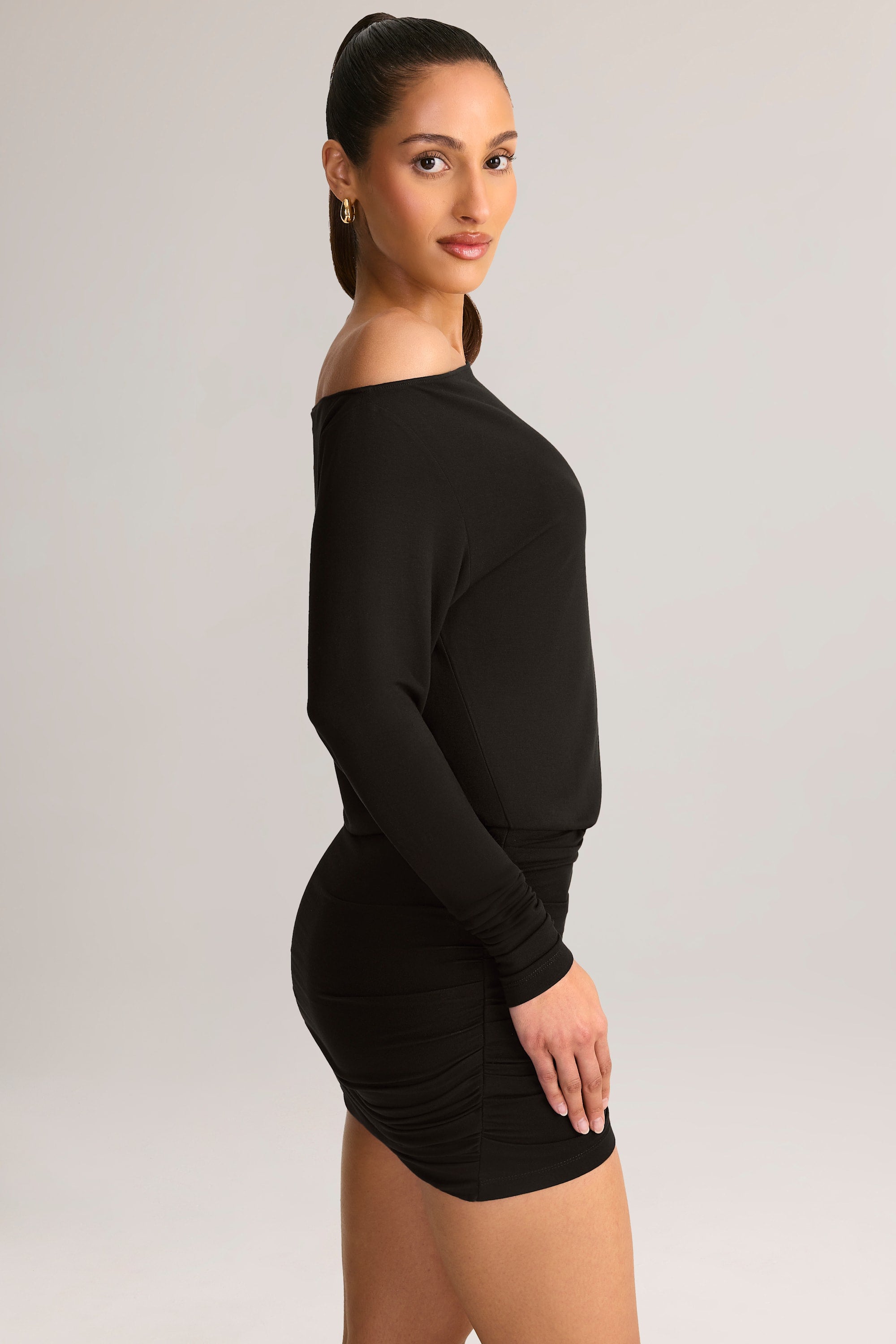 robe noire élégante