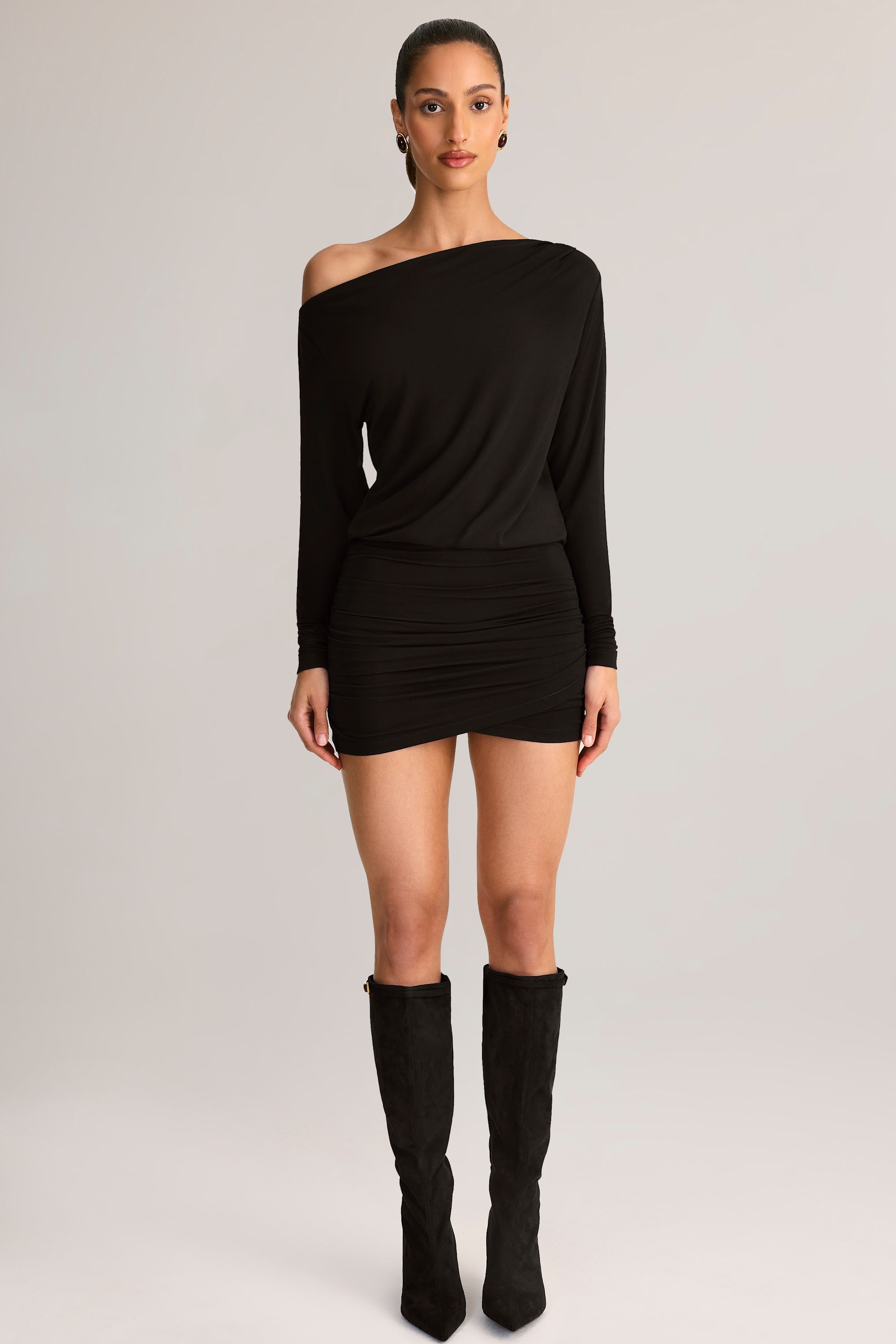 robe féminine noire