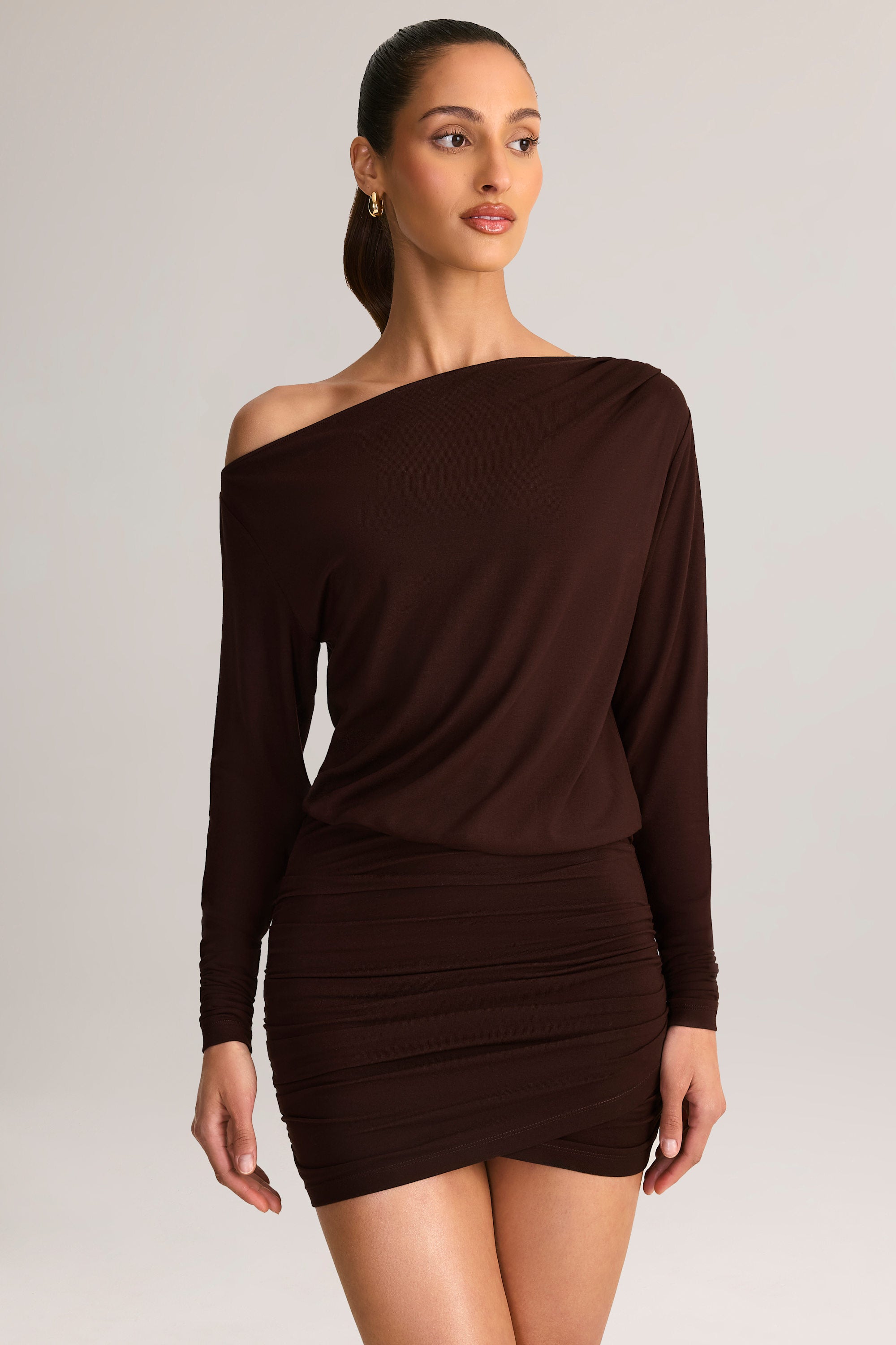 Robe moderne chocolat brun