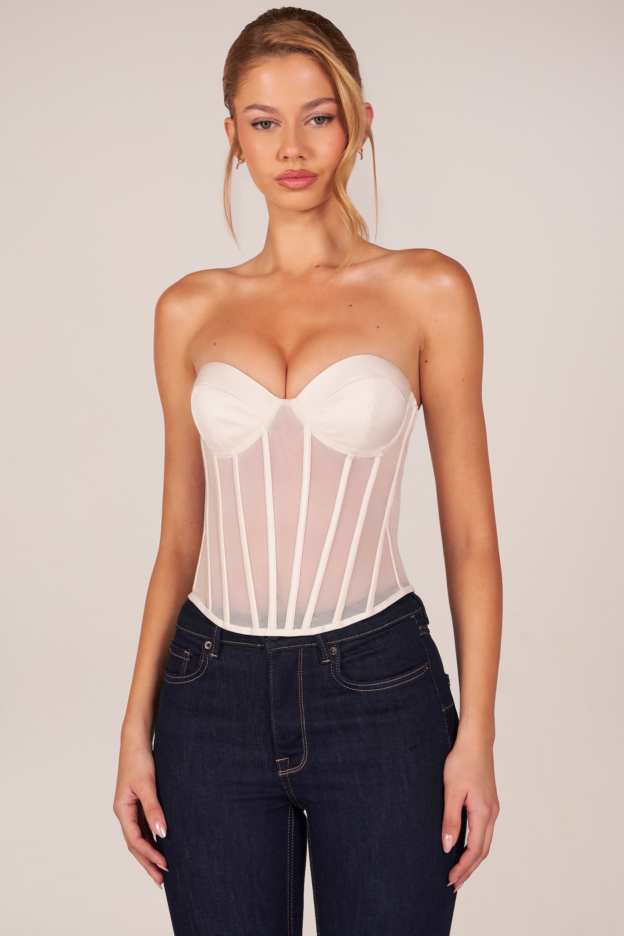 corset raffiné ivoire