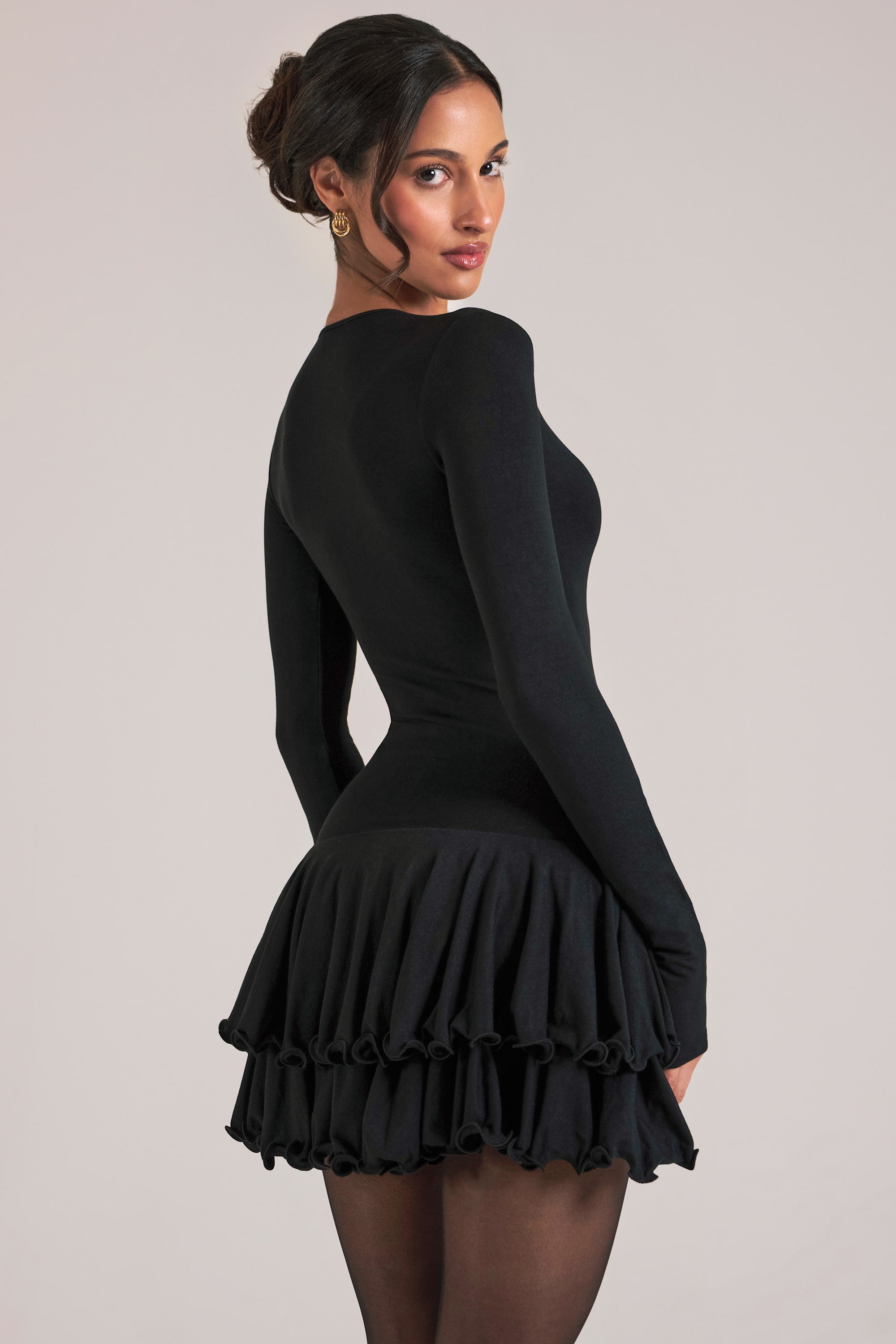 robe noire à taille basse
