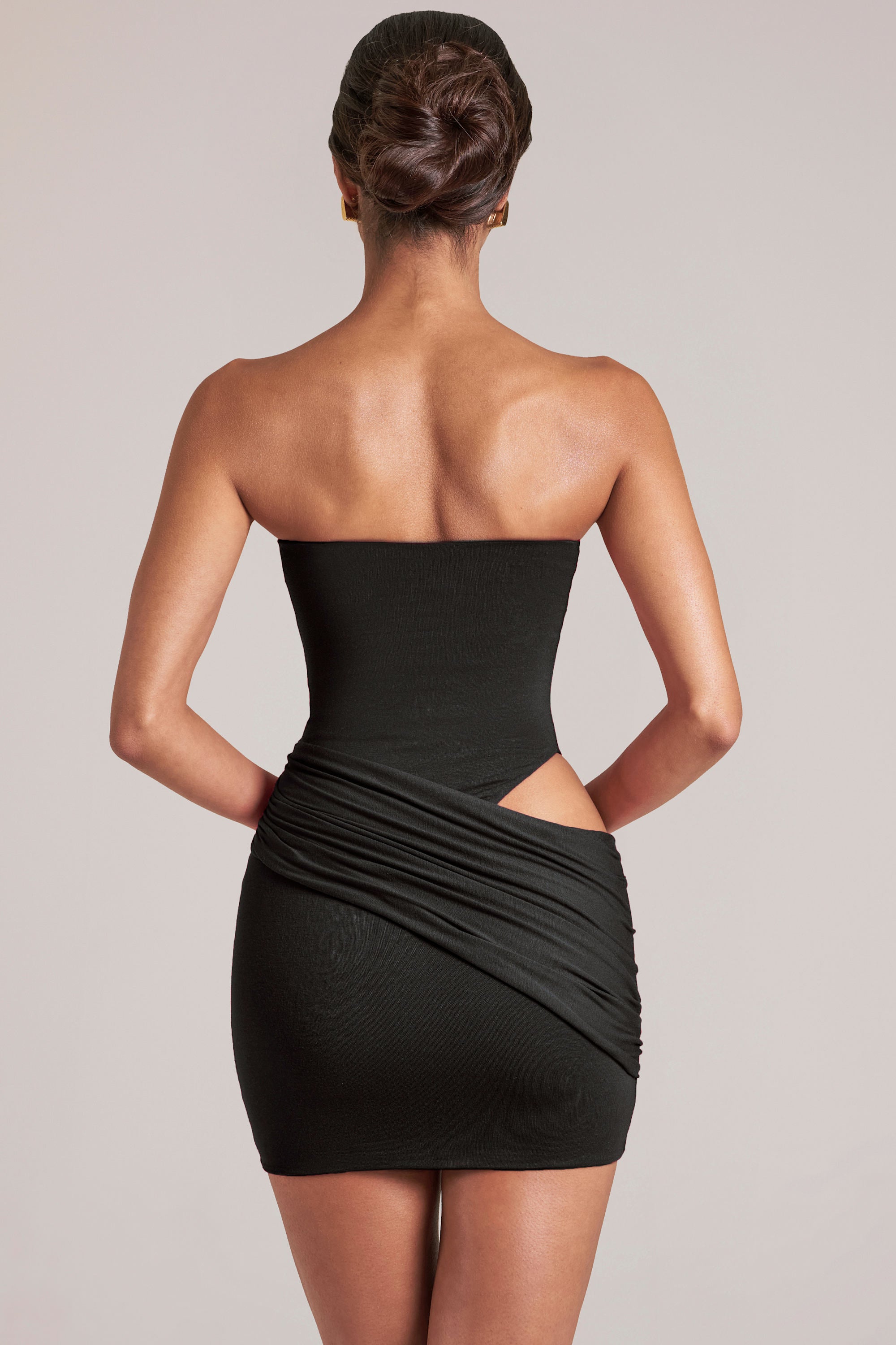 robe noire élégante