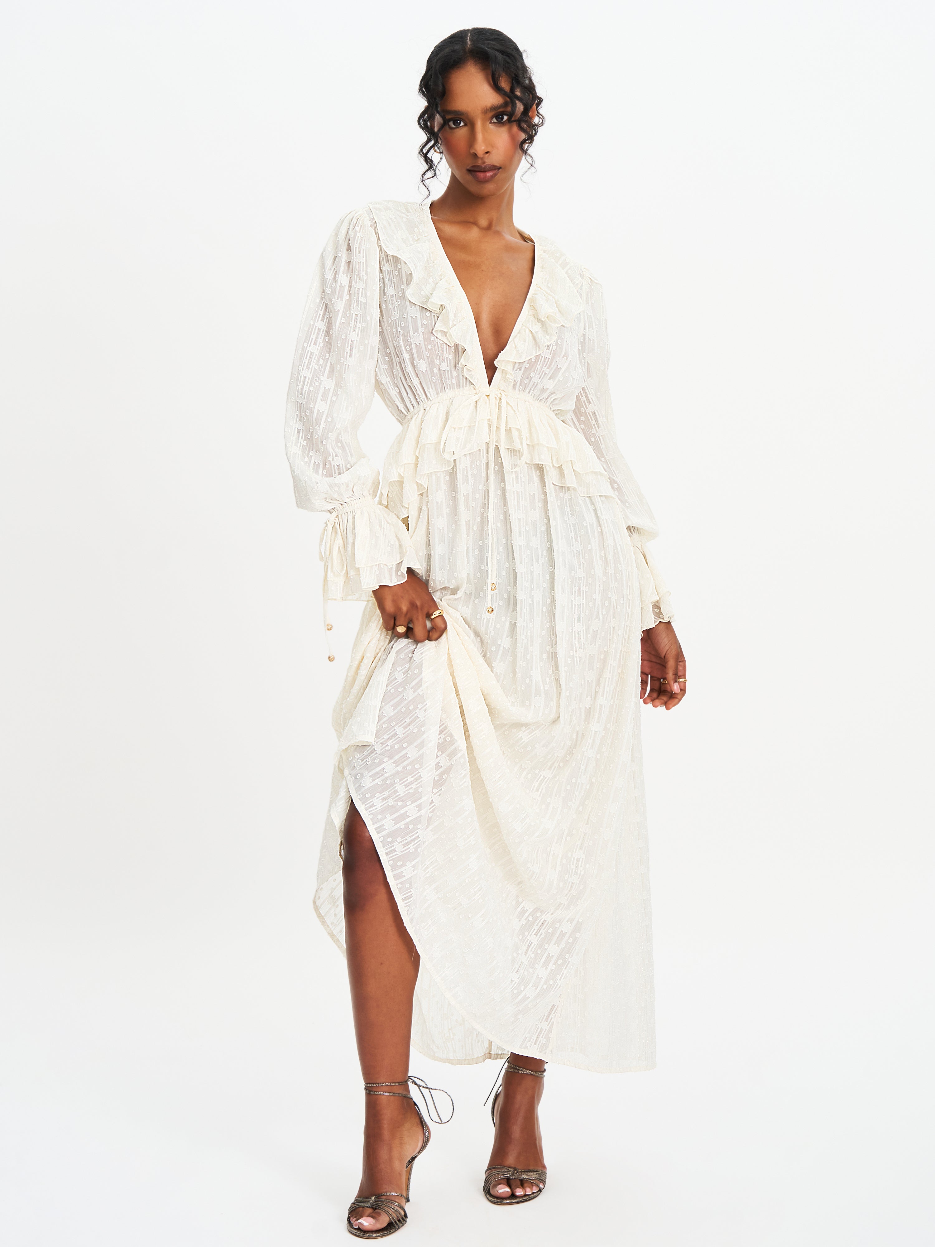 Safiya robe décolleté profond