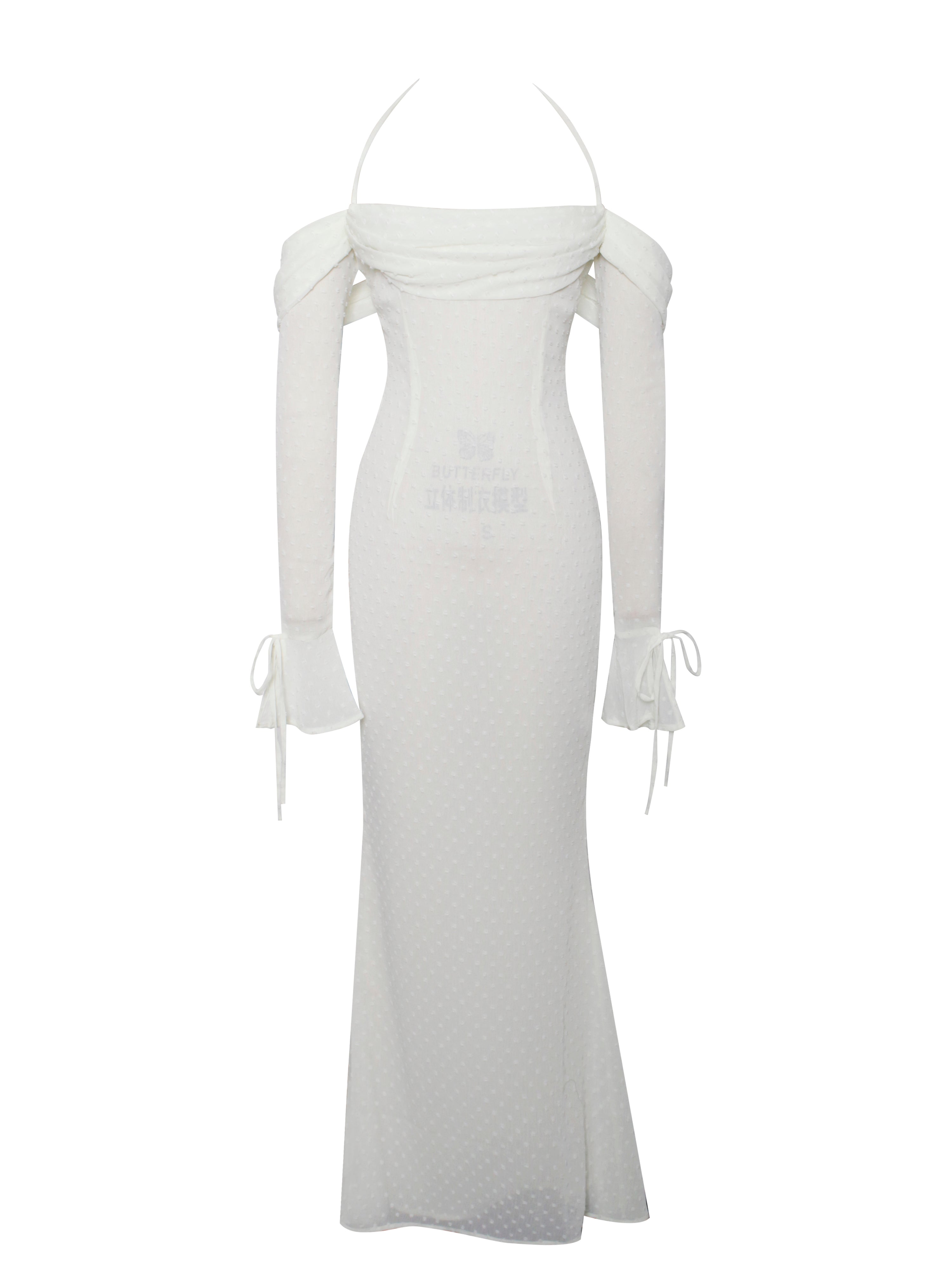 sophistication robe Kaia