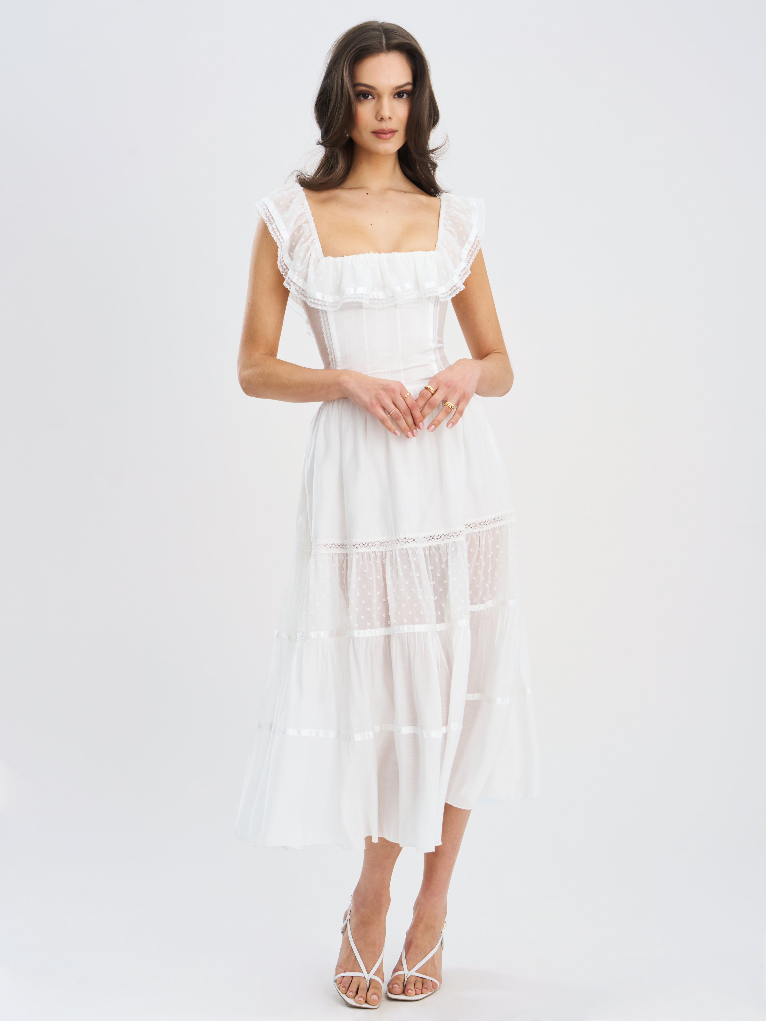 robe col carré chic