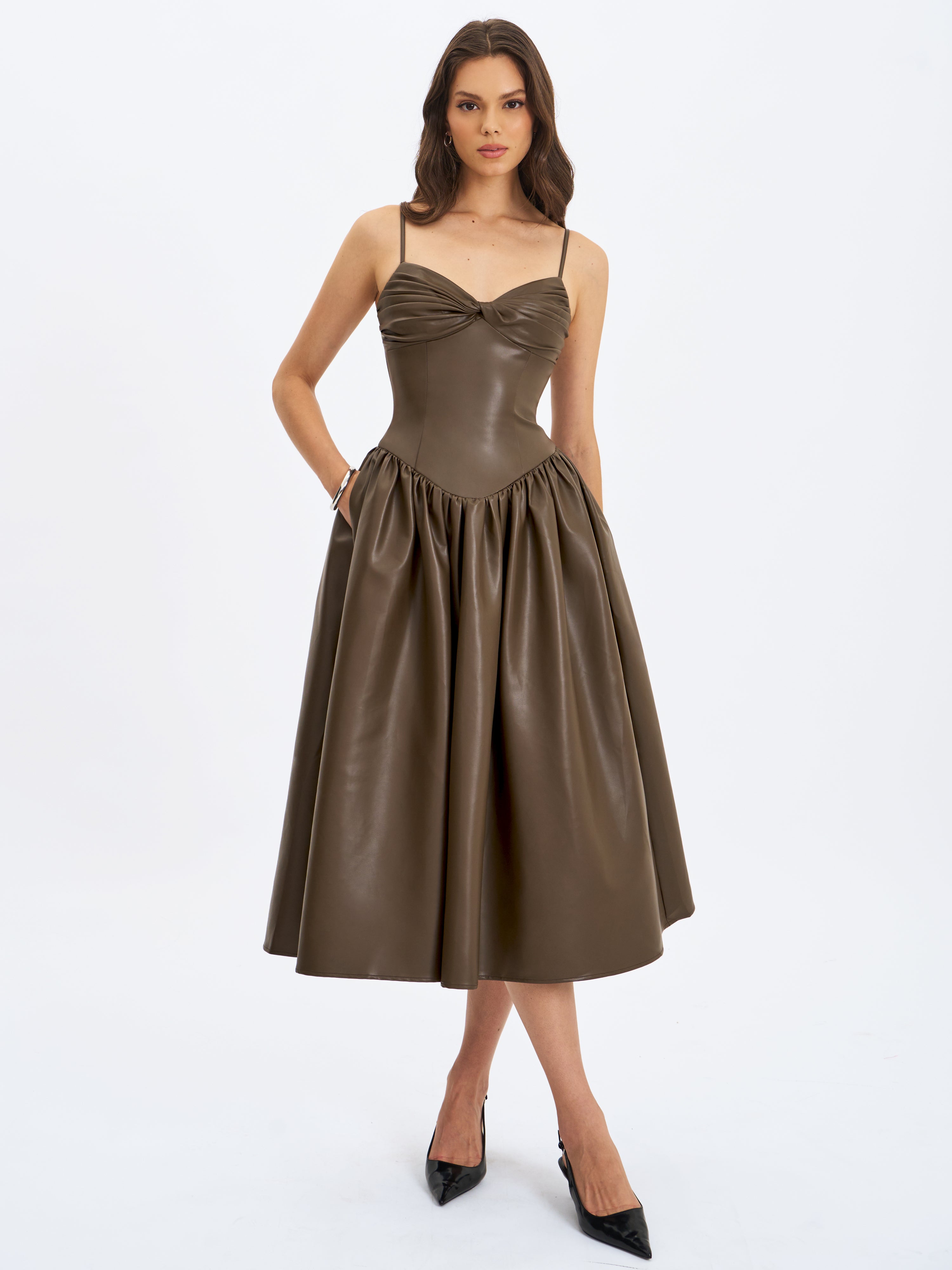 Robe midi vegan couleur cacao