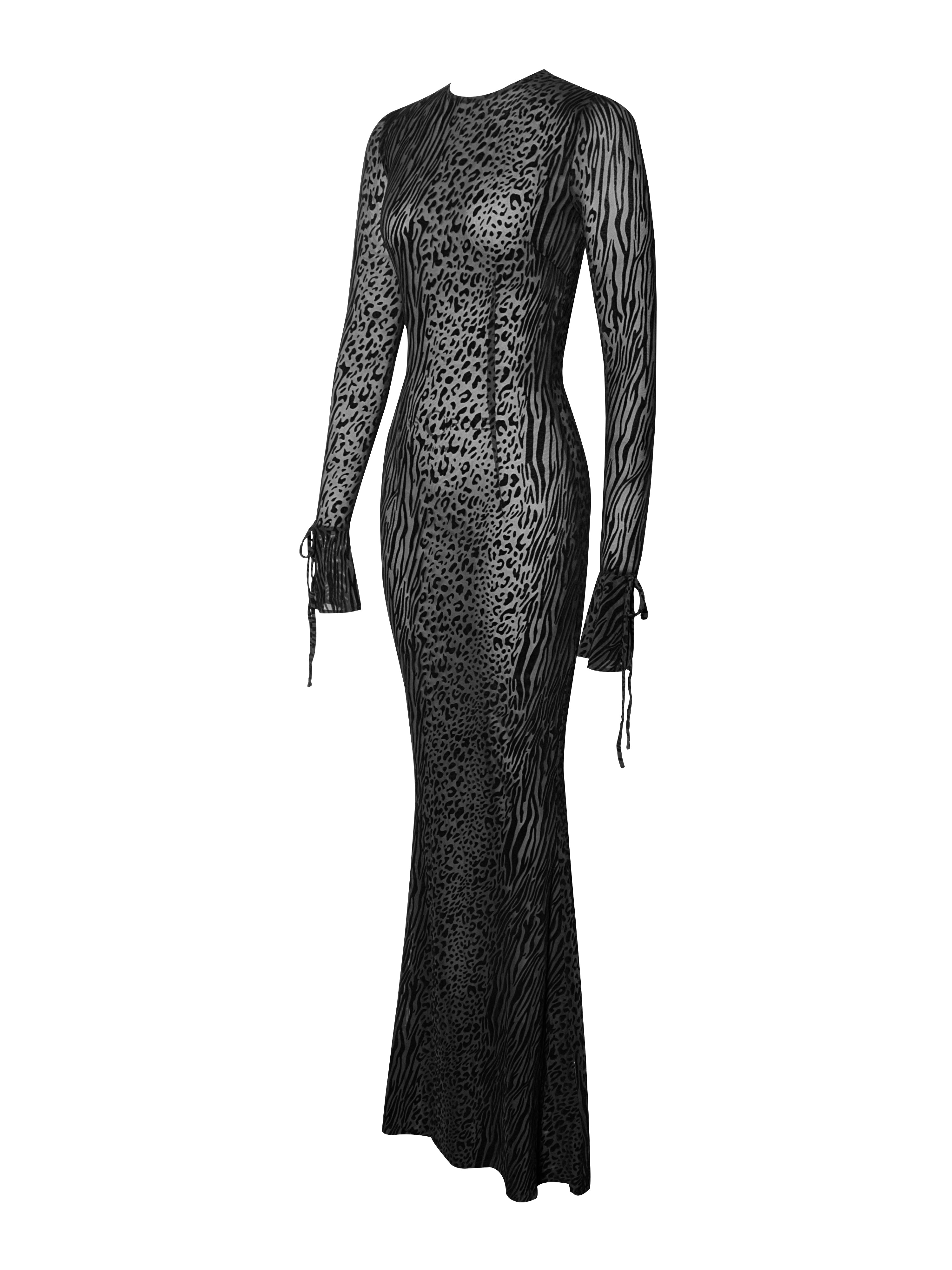 robe noire silhouette sirène