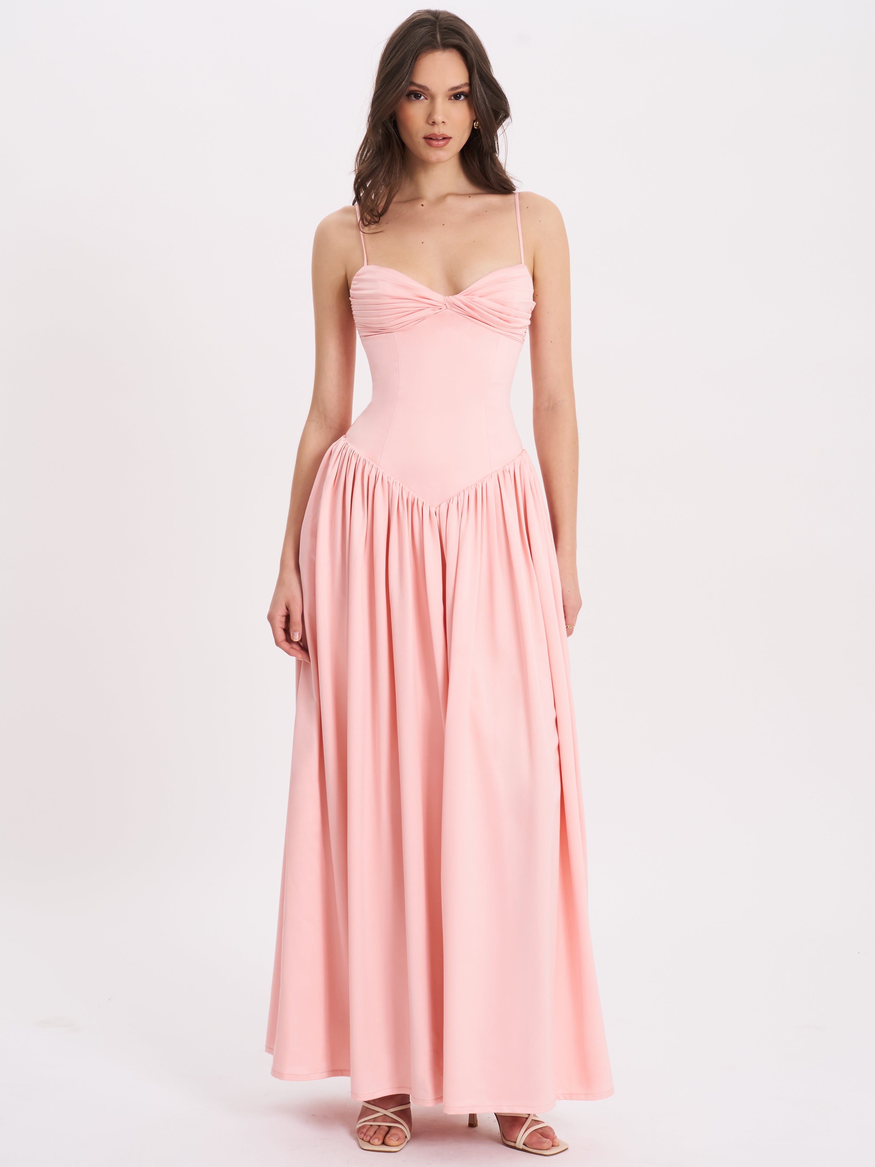 robe froncée rose bébé