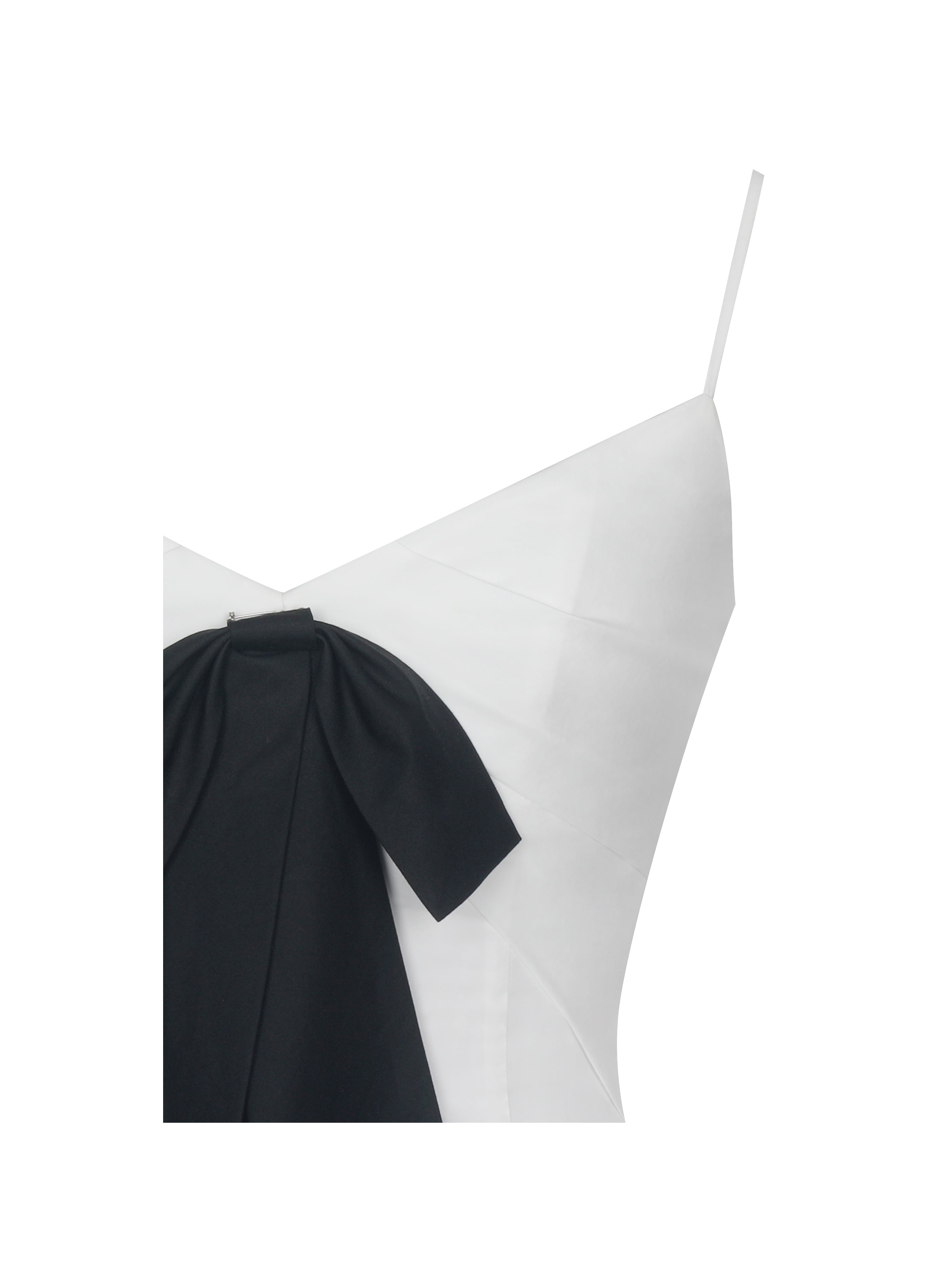 détails robe corinne avec poches