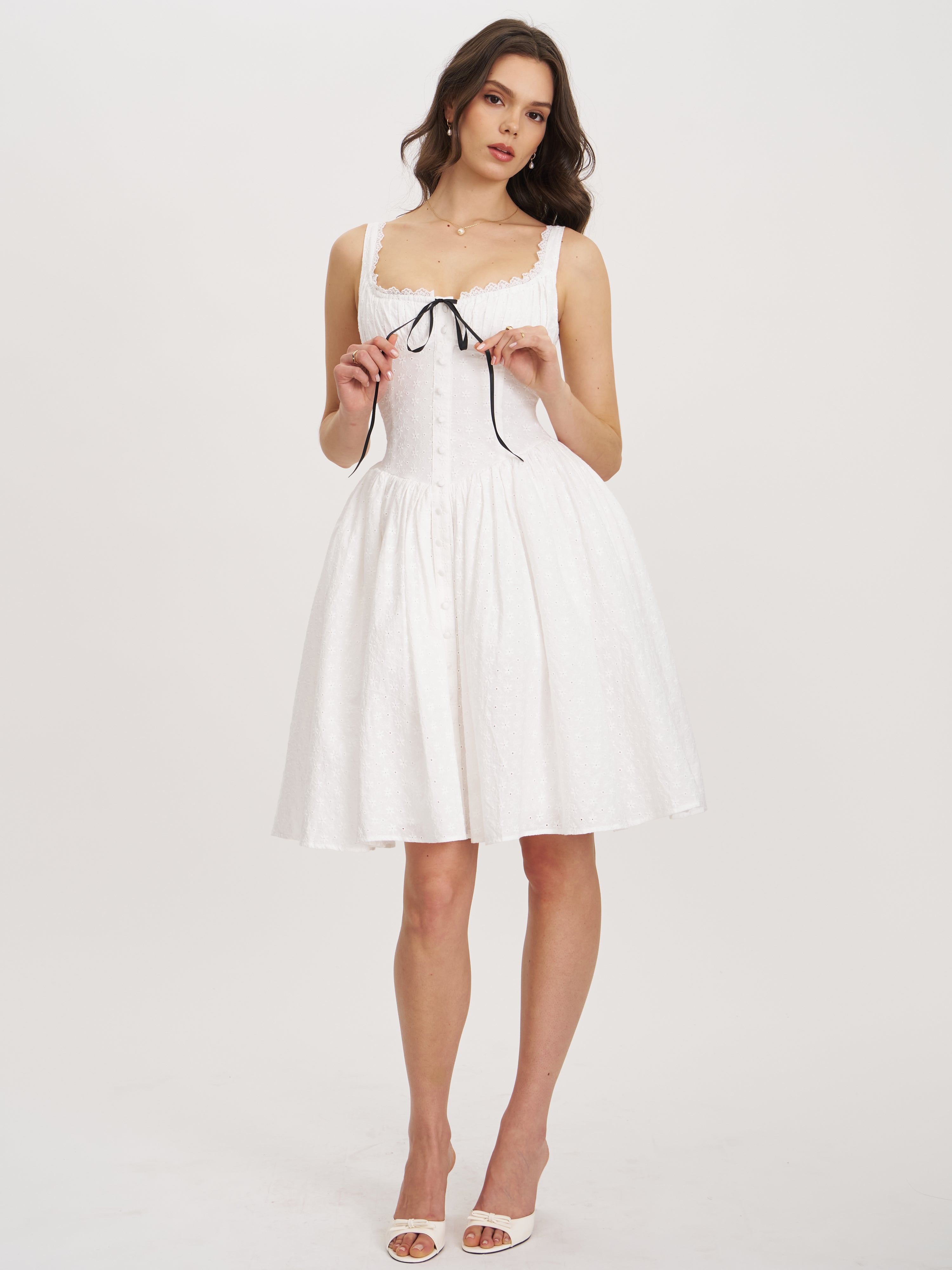 Robe à encolure carrée