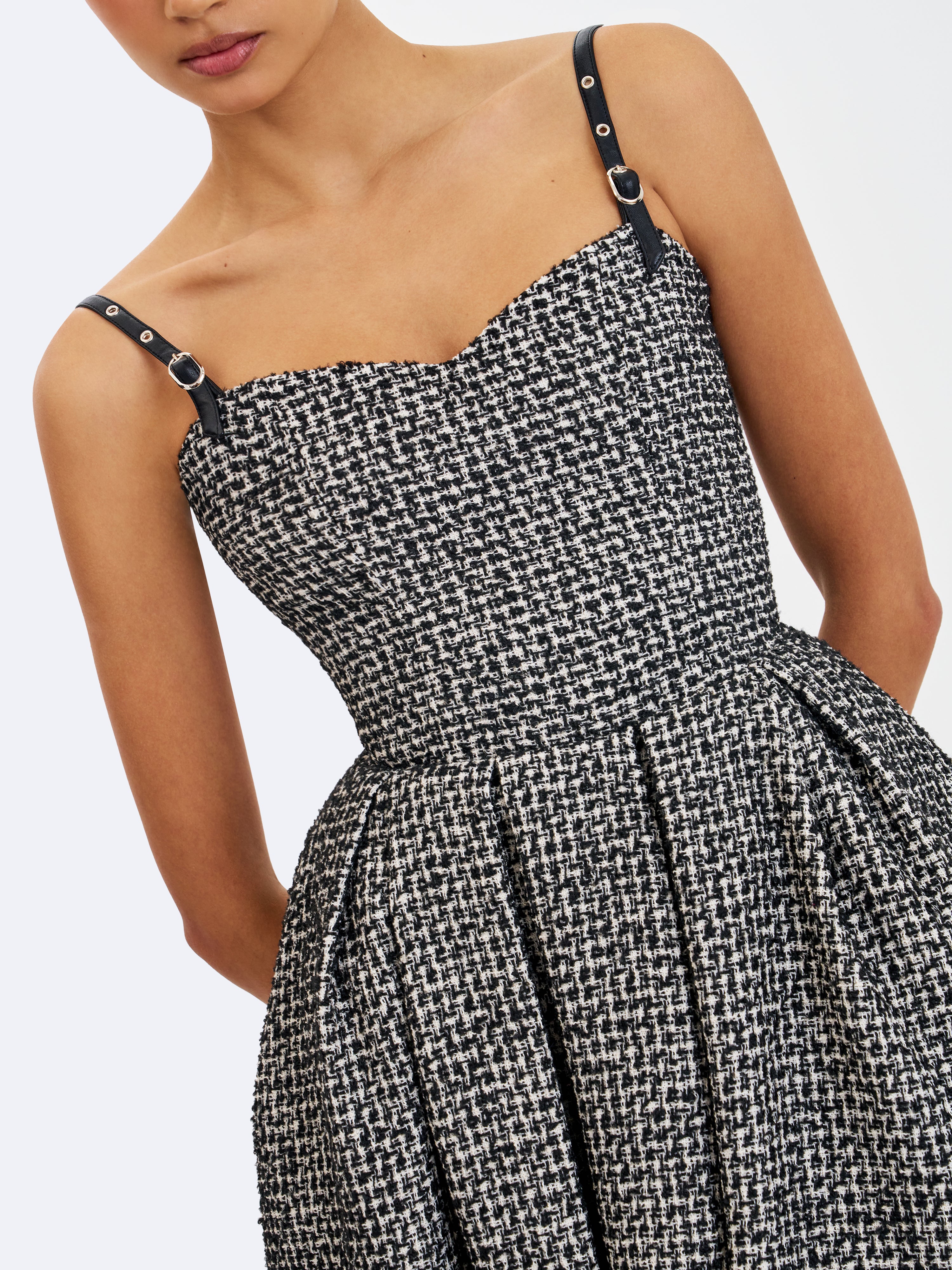 Robe Katalina élégance moderne