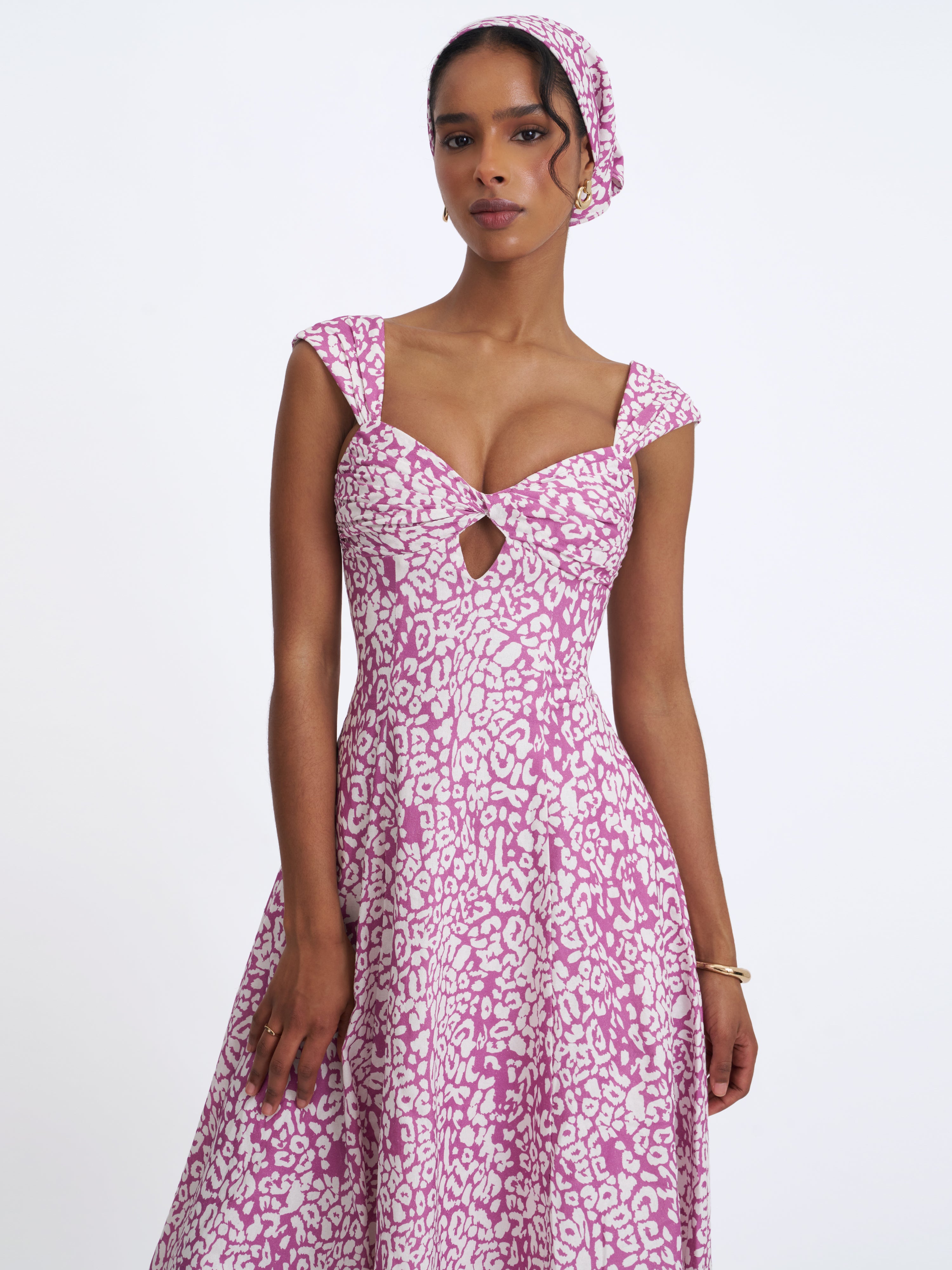 robe avec ouverture keyhole
