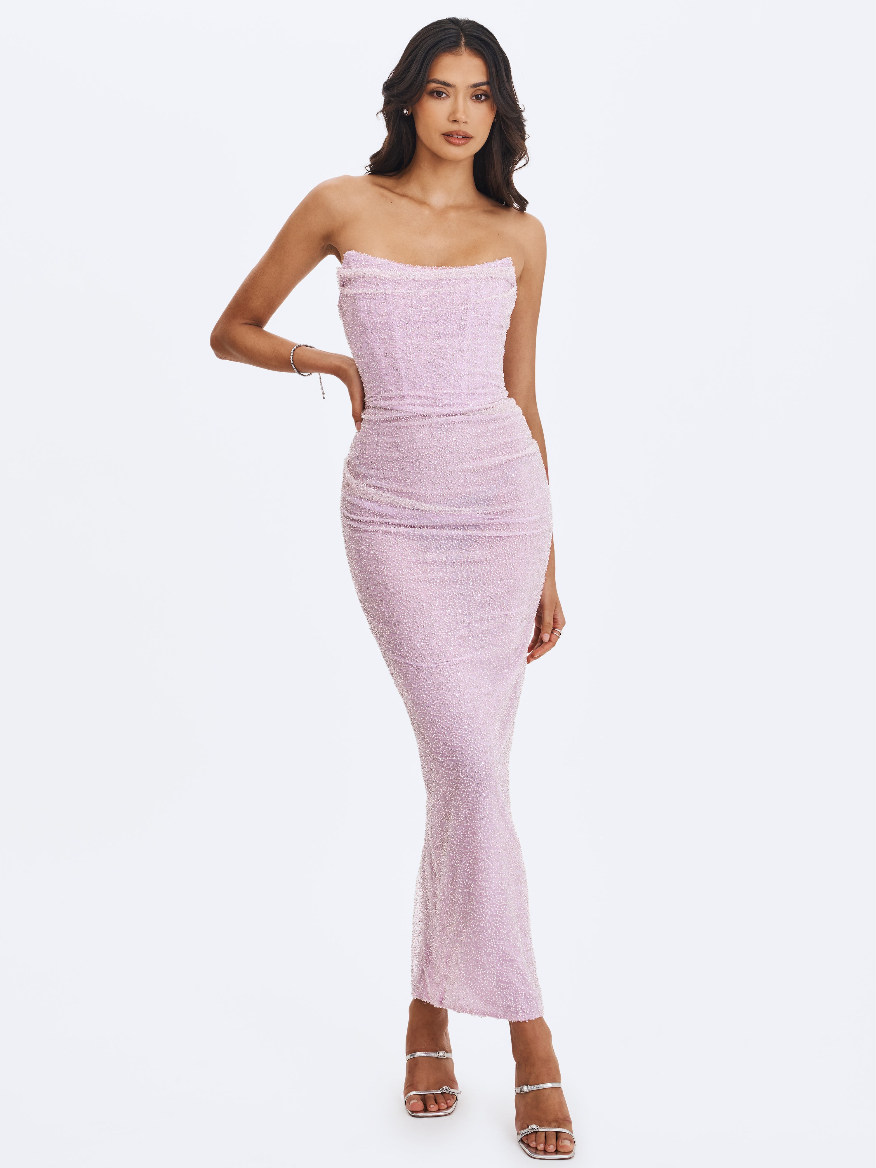 robe lilas en mesh perlé