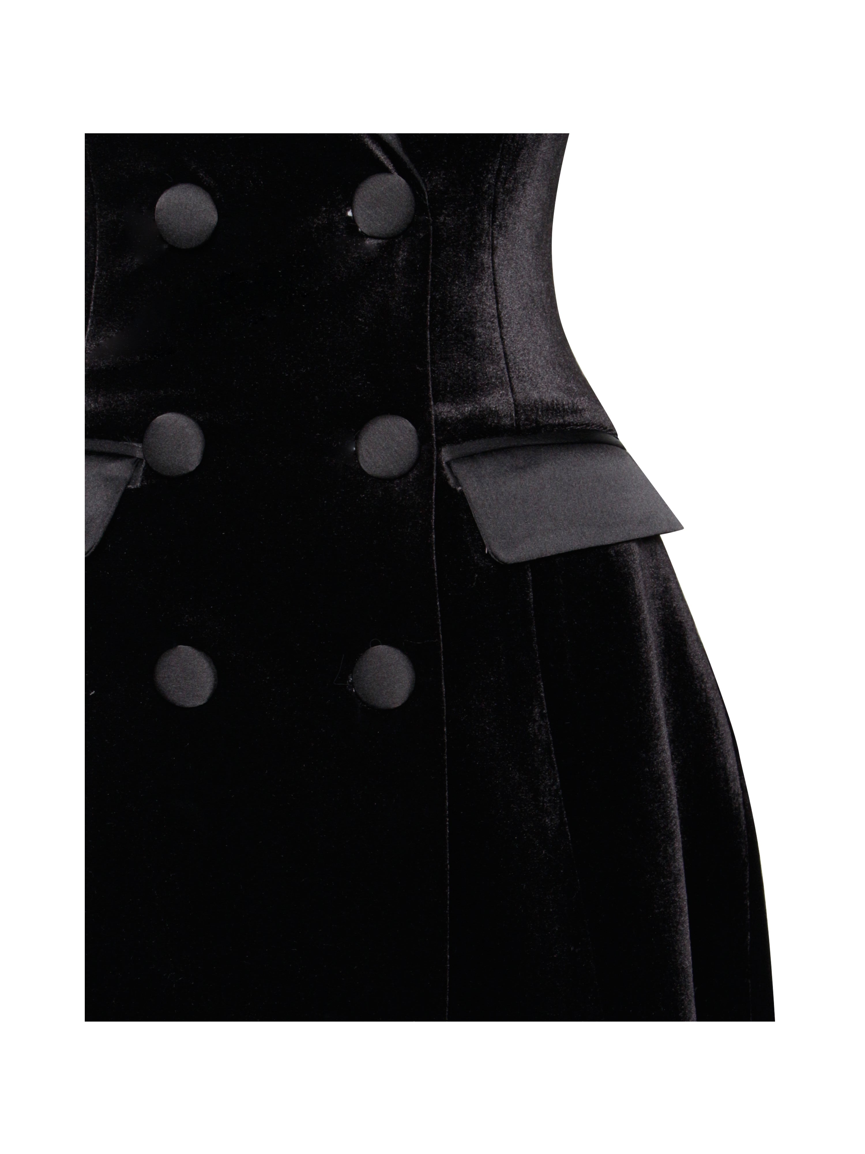robe noire classique