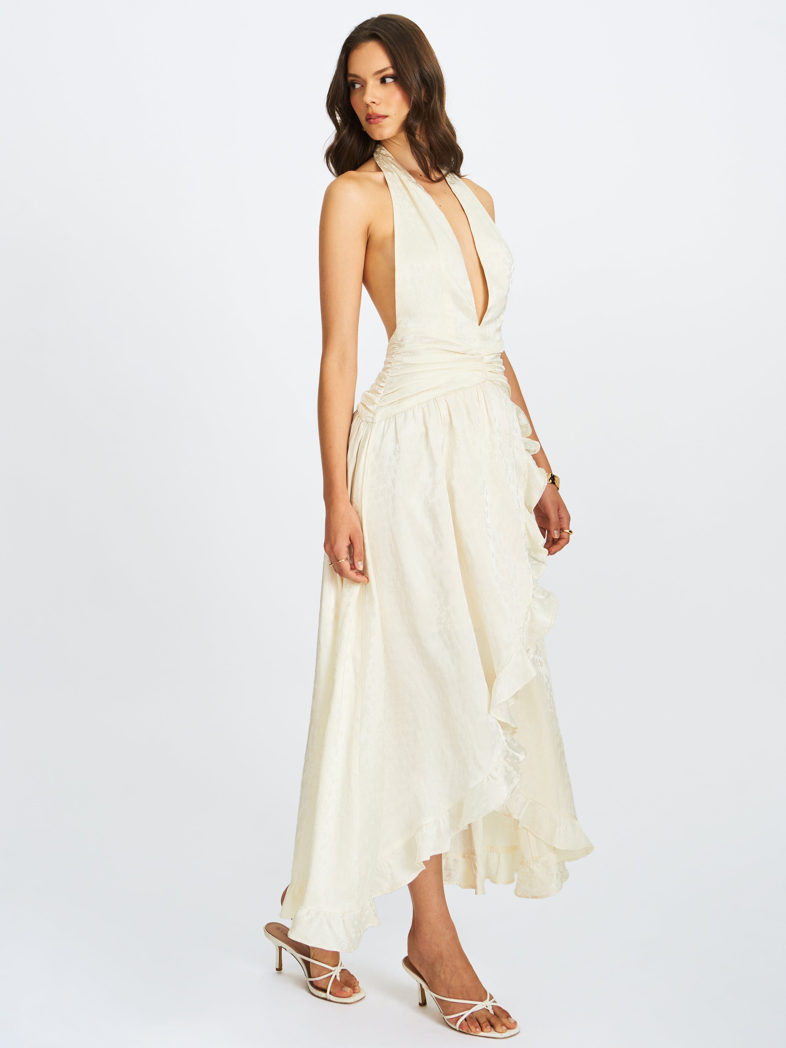 robe halter en satin ivoire