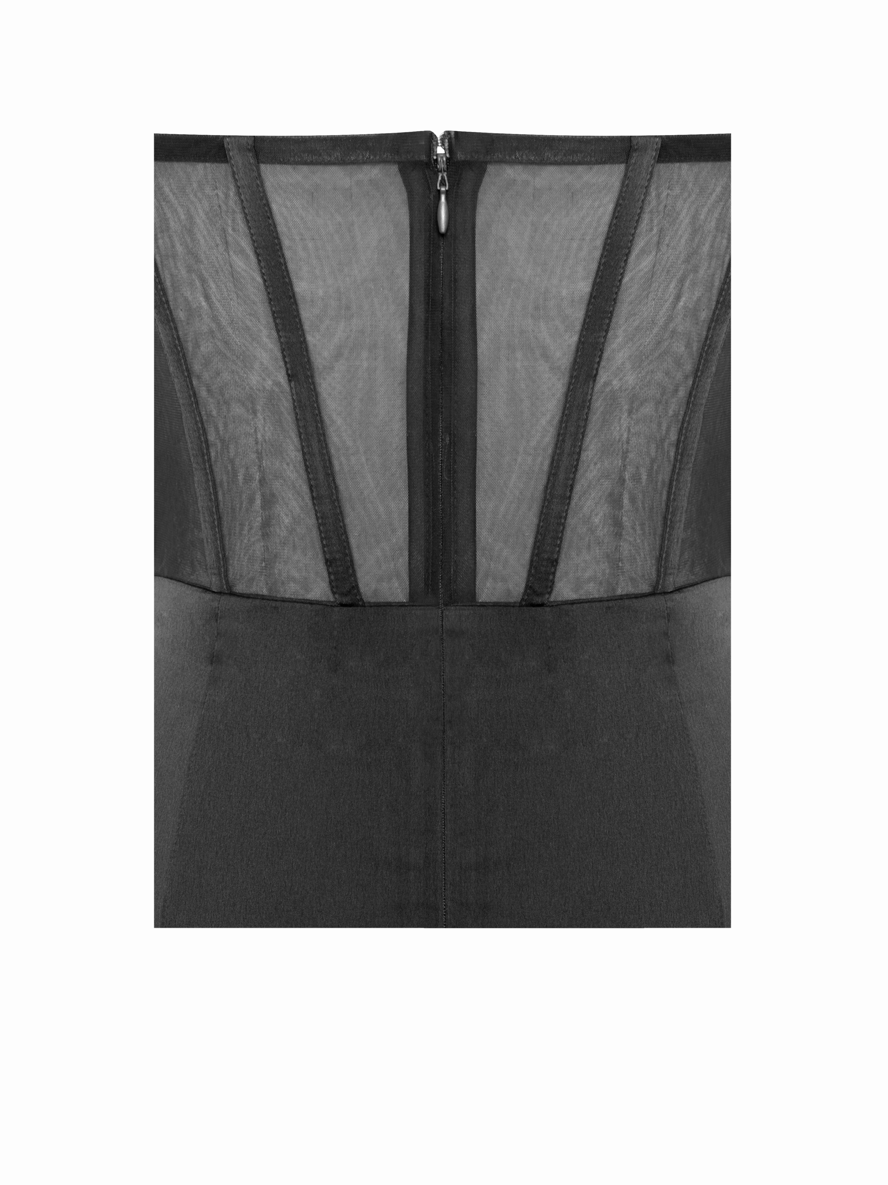 sophistication satin noir