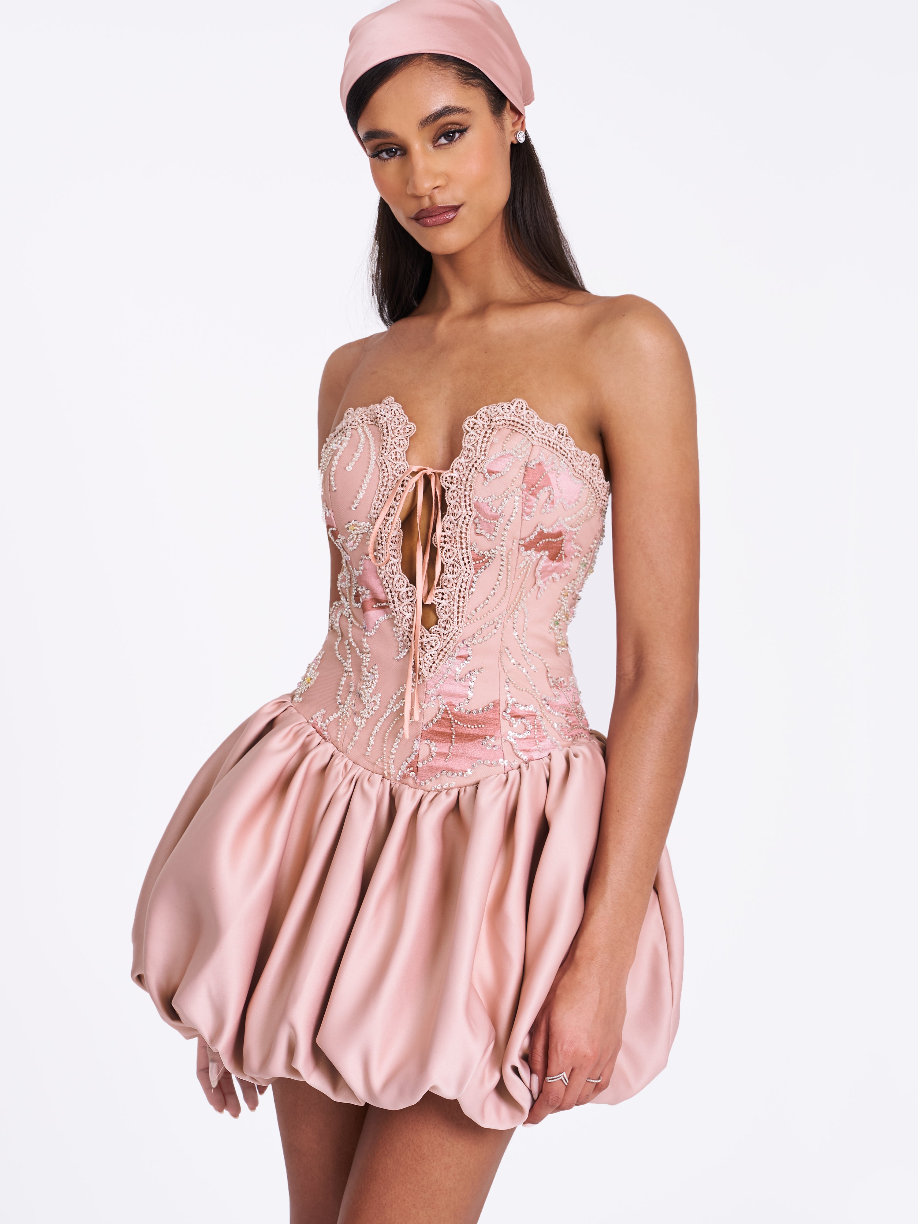 robe de style ballet avec broderies