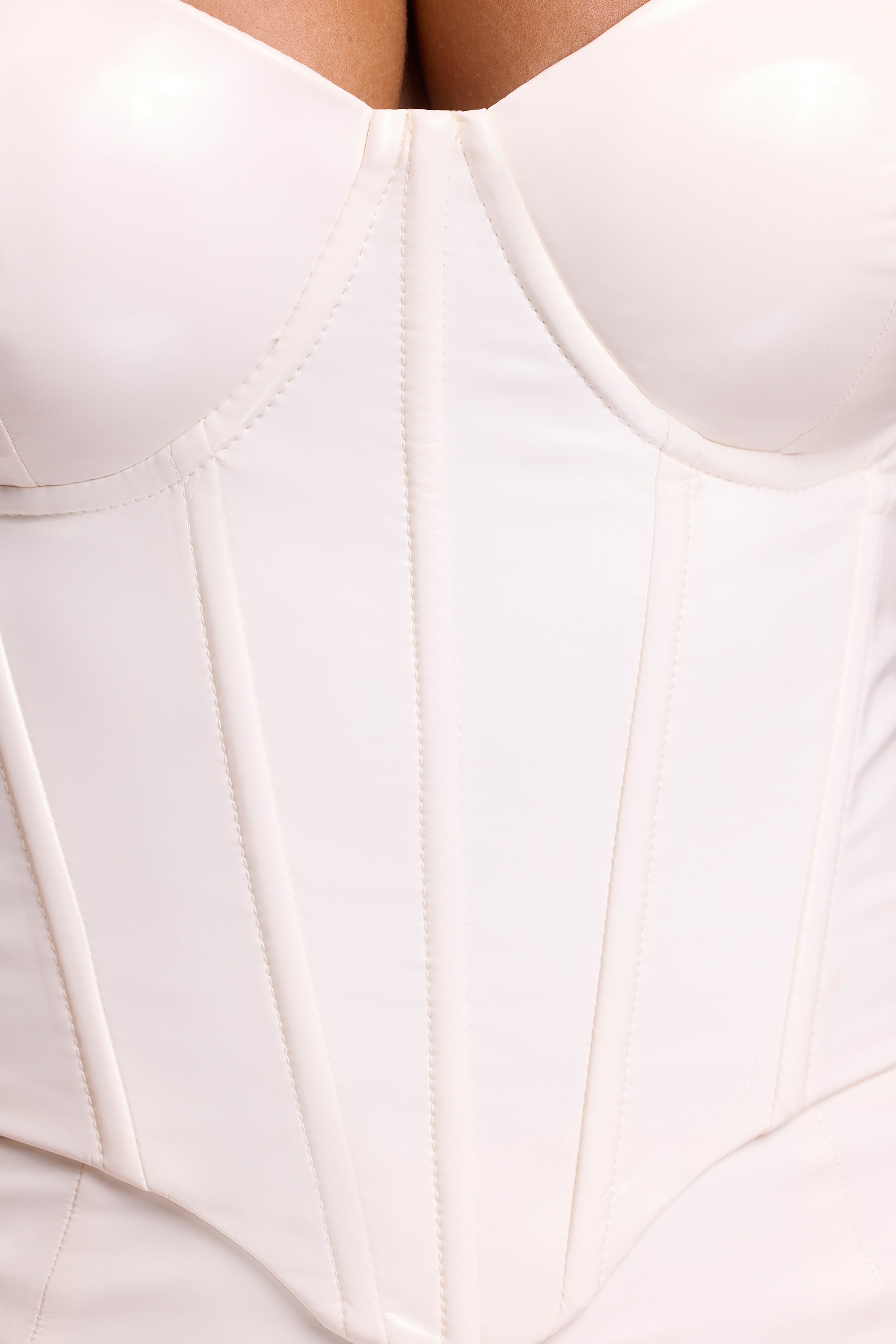top avec corset blanc