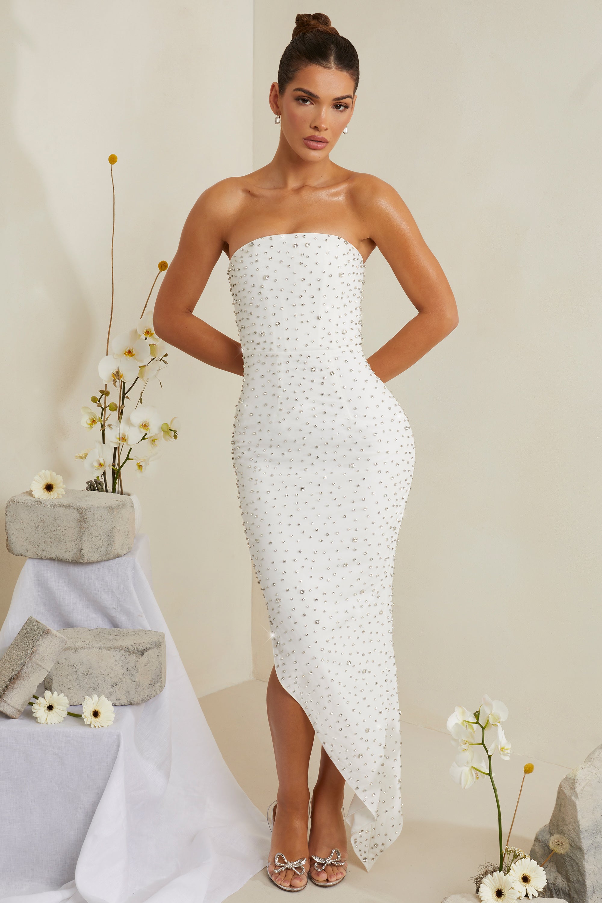 robe blanc asymétrique