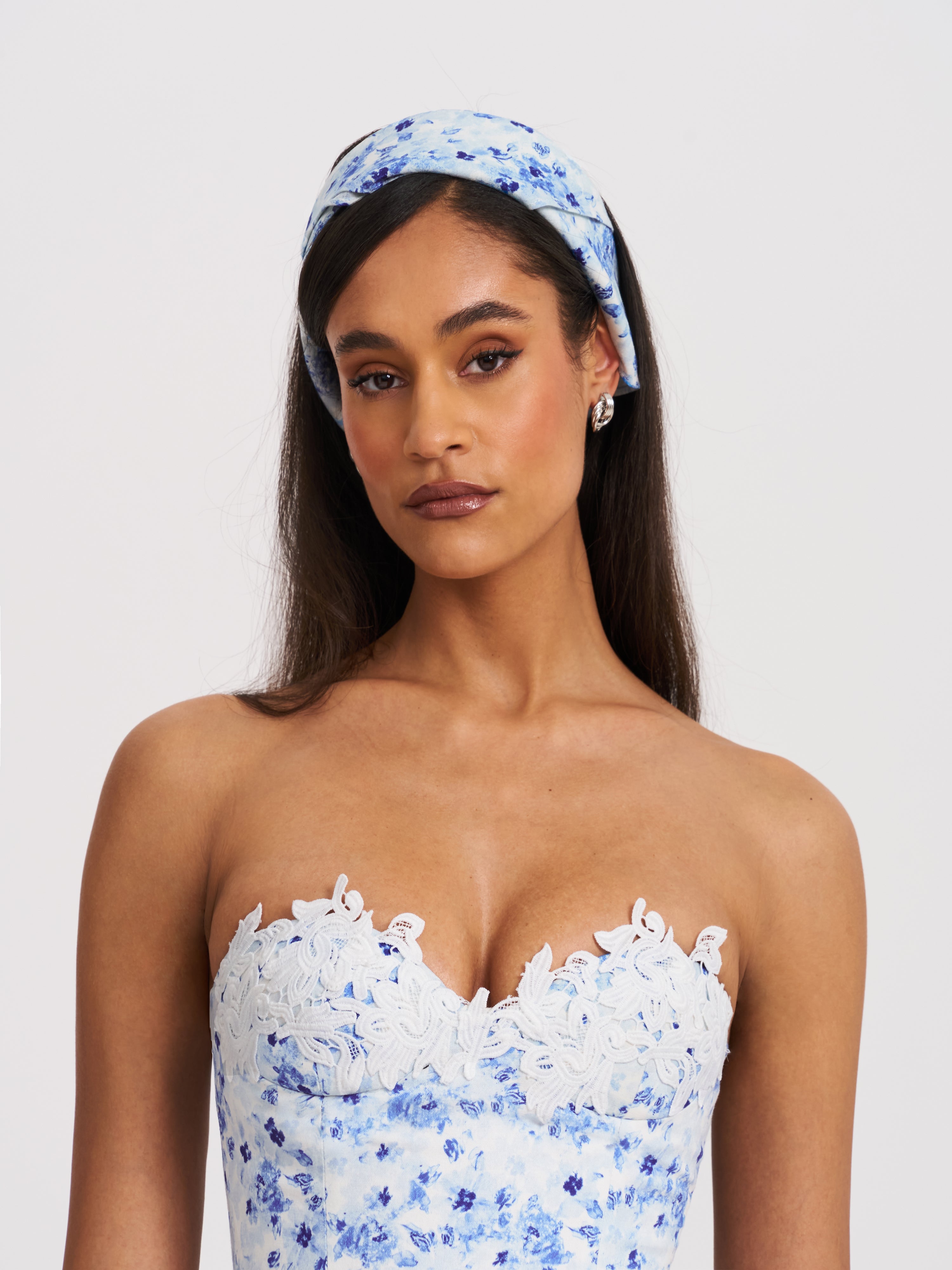 Taleah robe dentelle pour look vintage