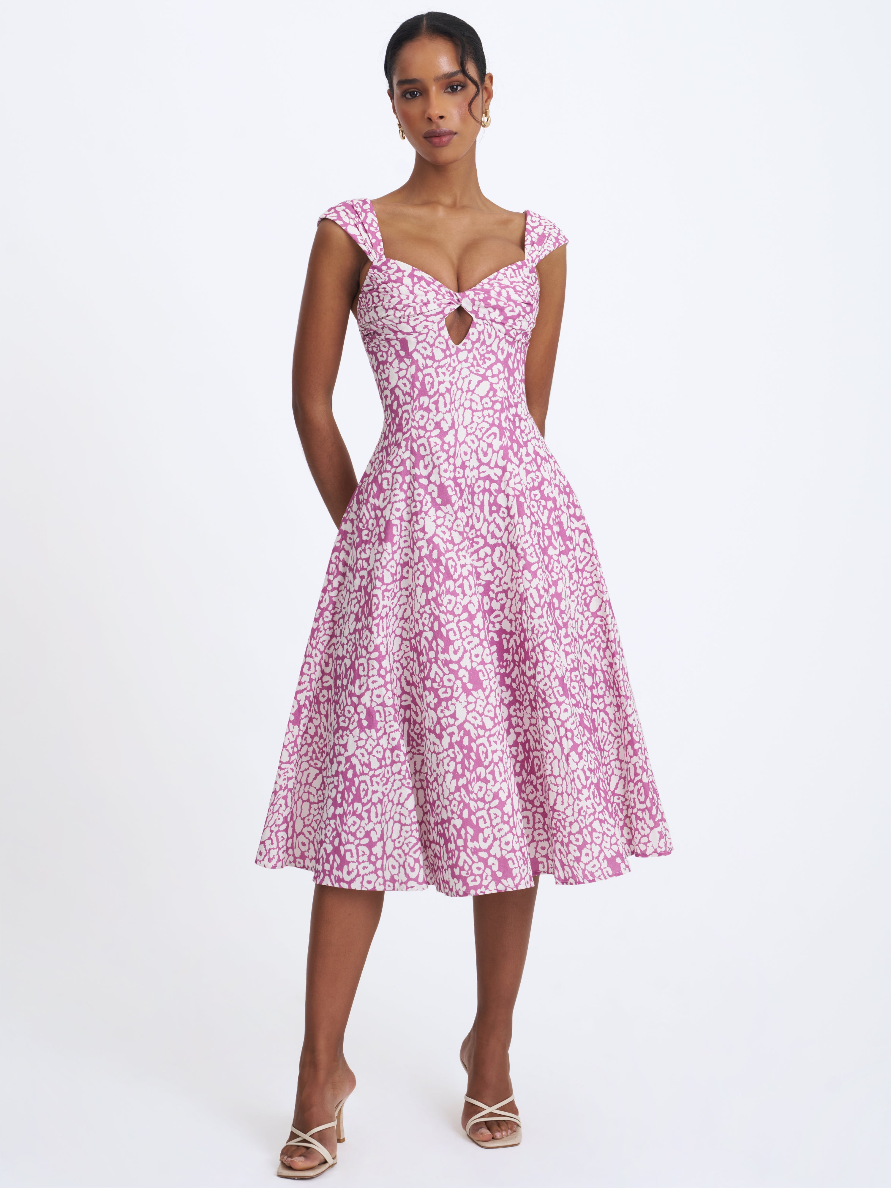 robe midi en lin à imprimé guépard