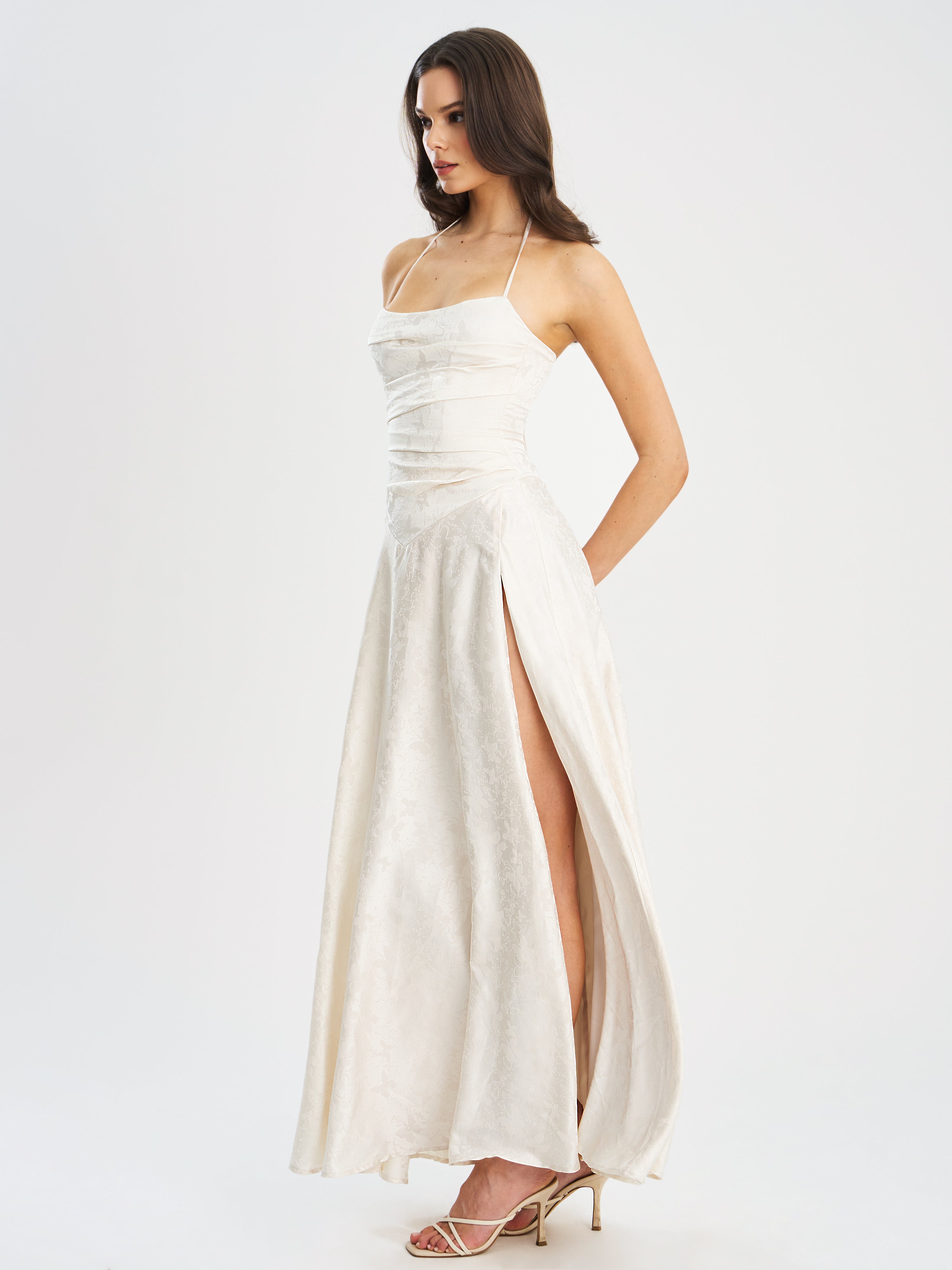 Robe plissée pour occasions spéciales