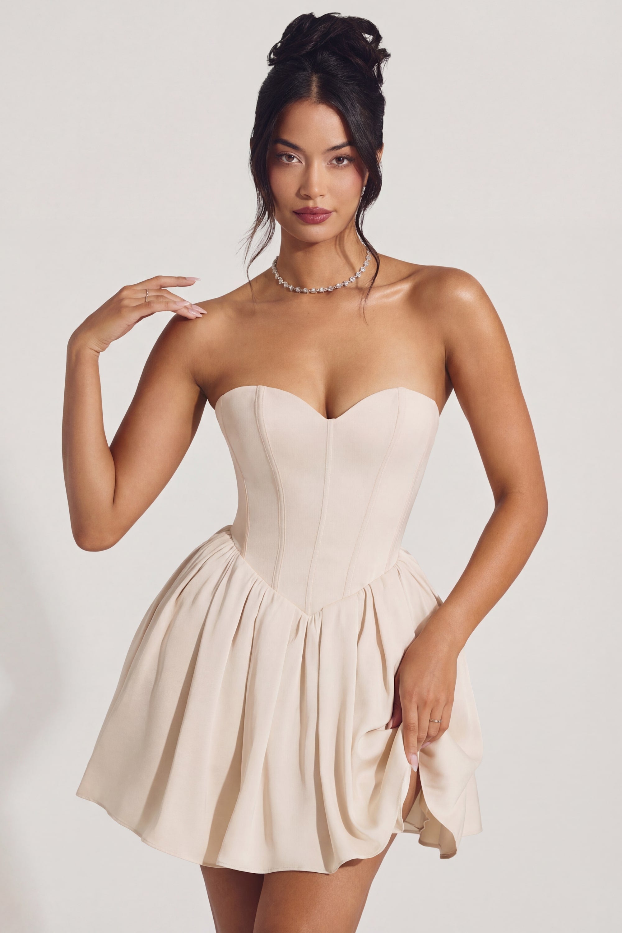 mini robe corset en tulle