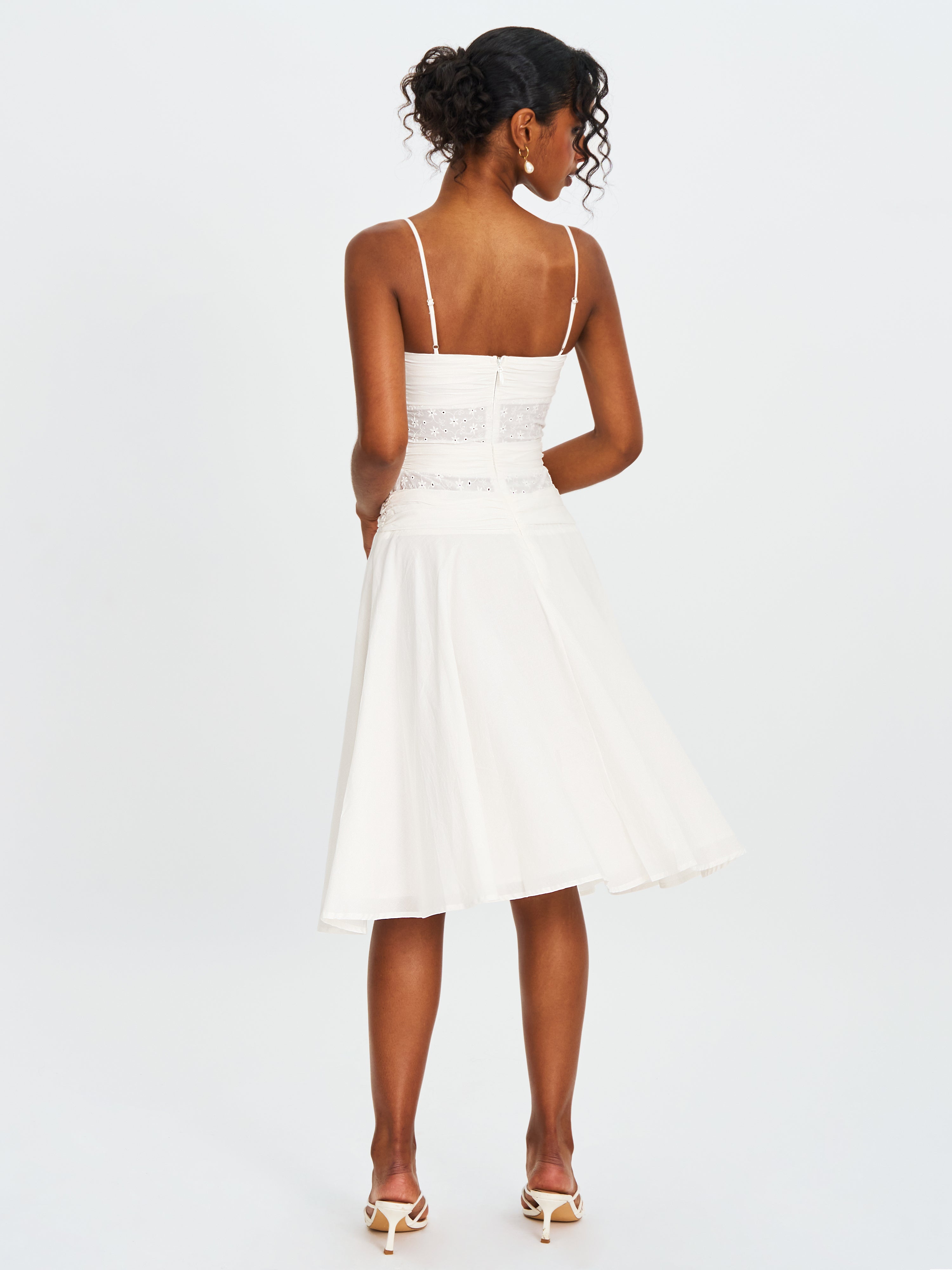 robe blanche Maelis avec bretelles