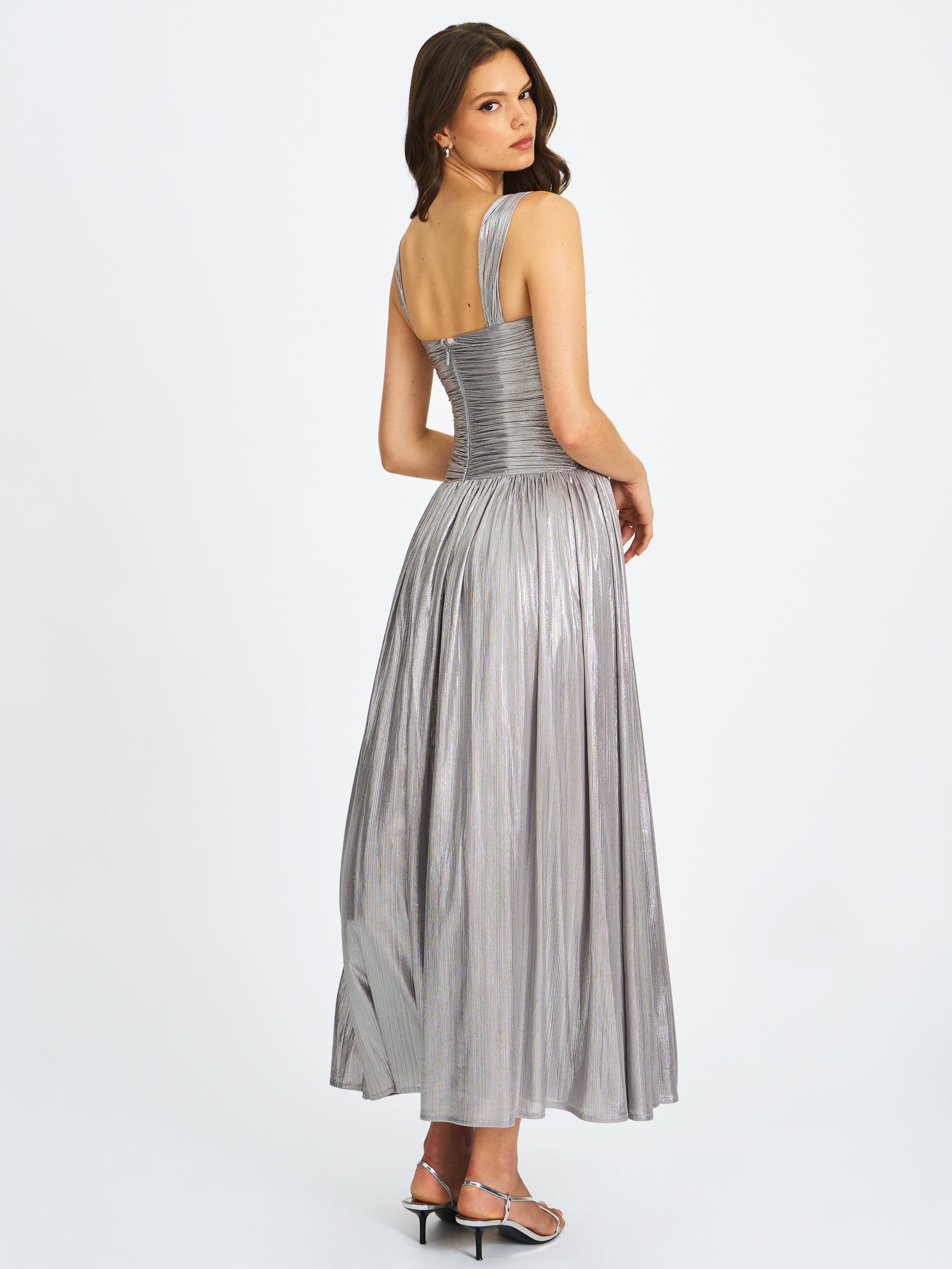 robe argentée glamour