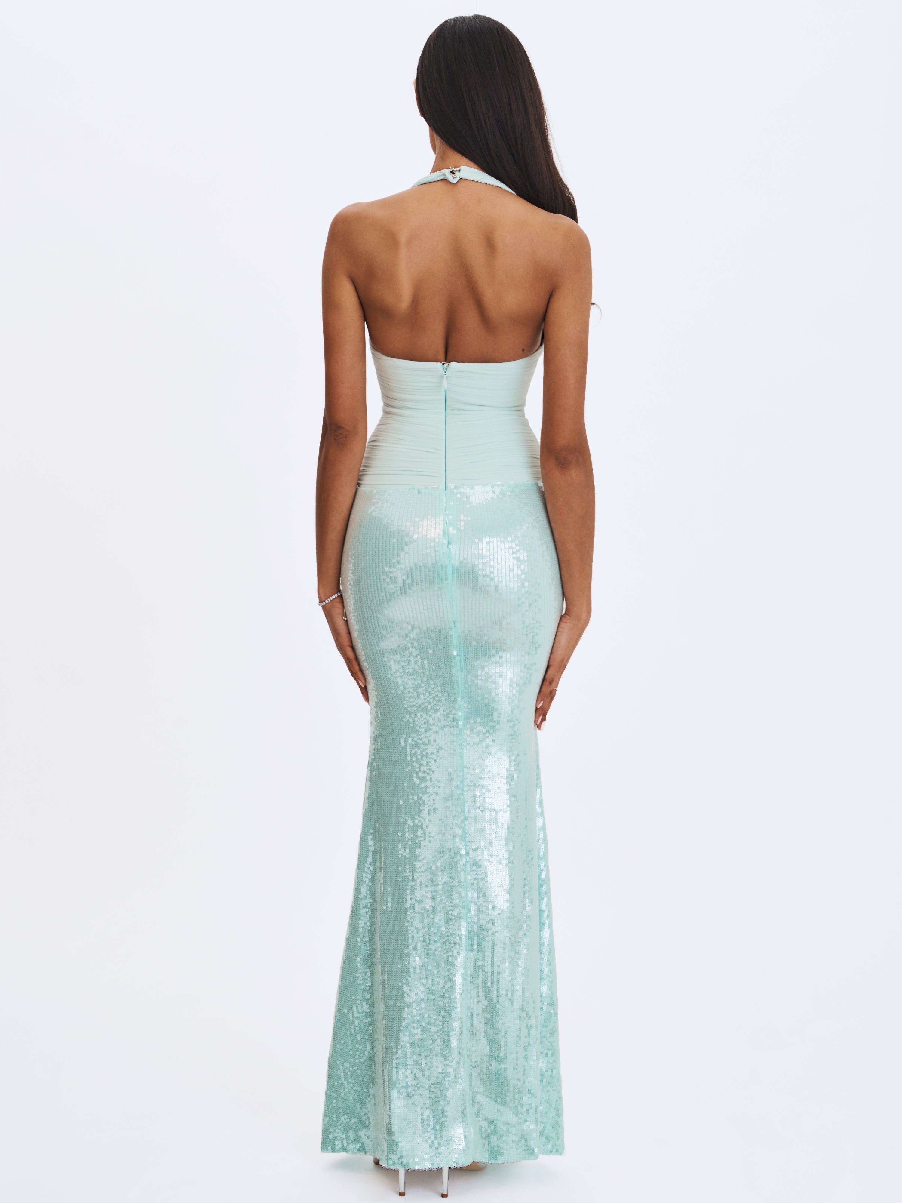 robe satinée chic