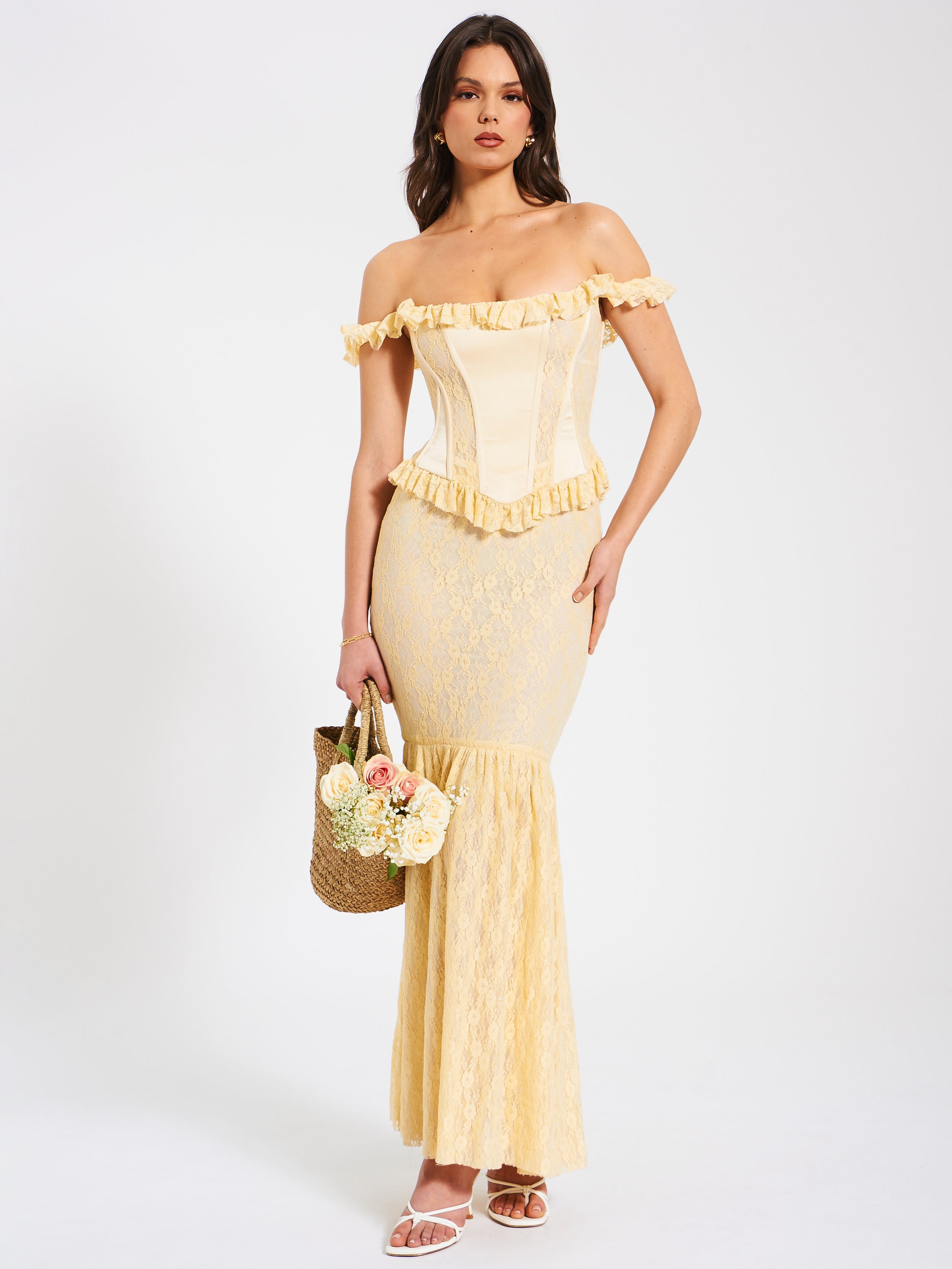 Ersilia robe jaune pâle satin