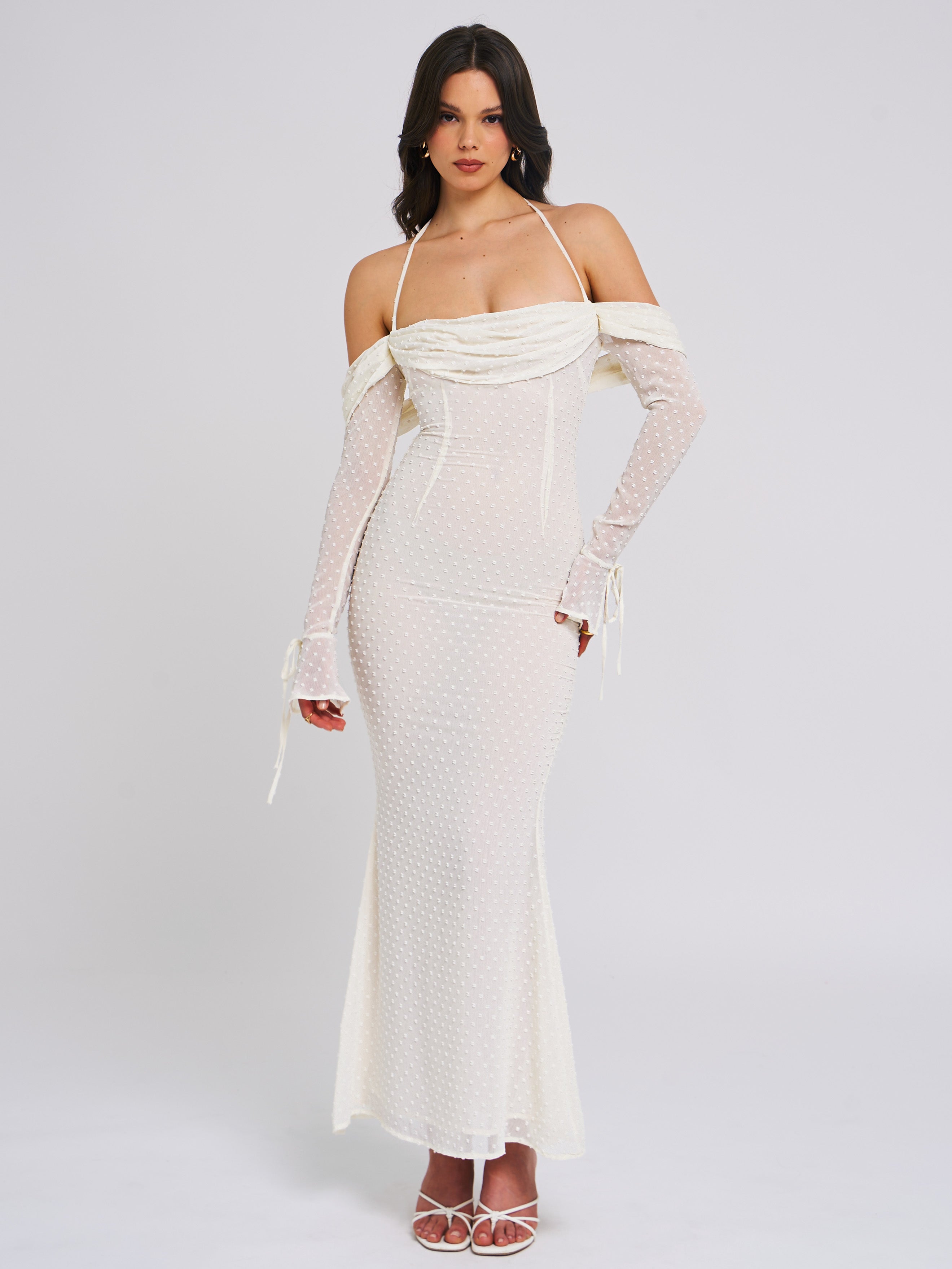 Kaia dress épaulement dénudé