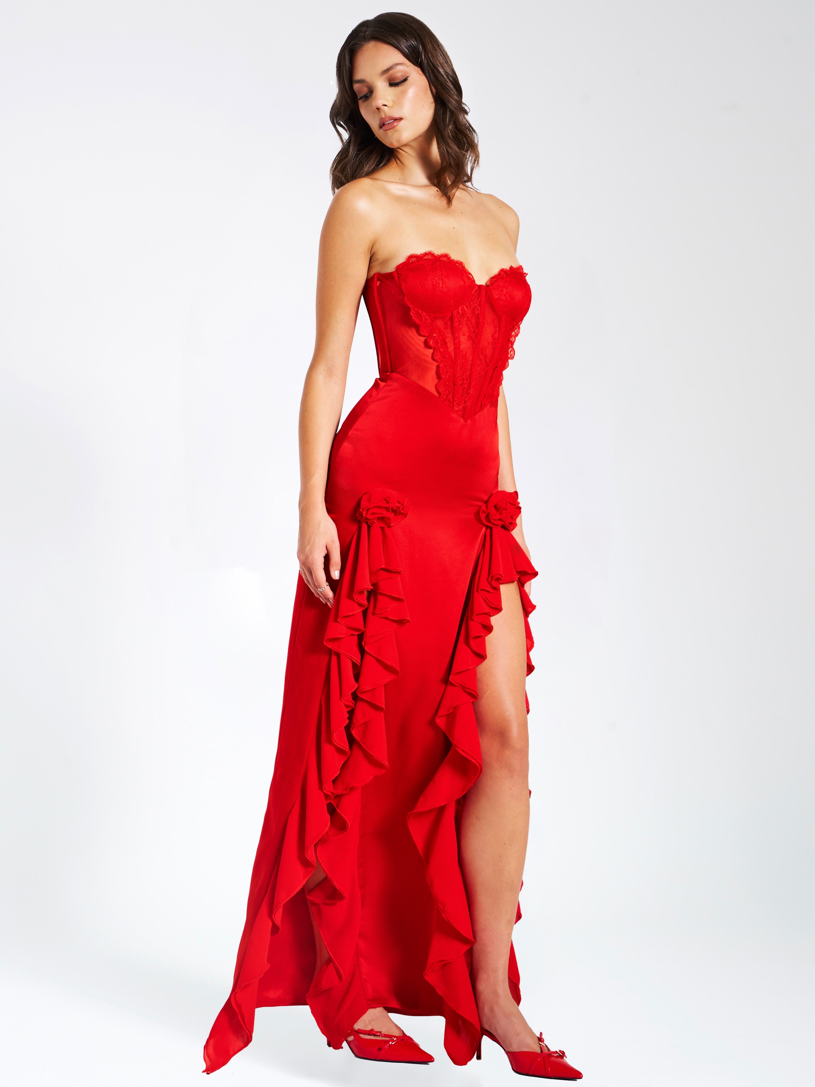 dress satin avec dentelle
