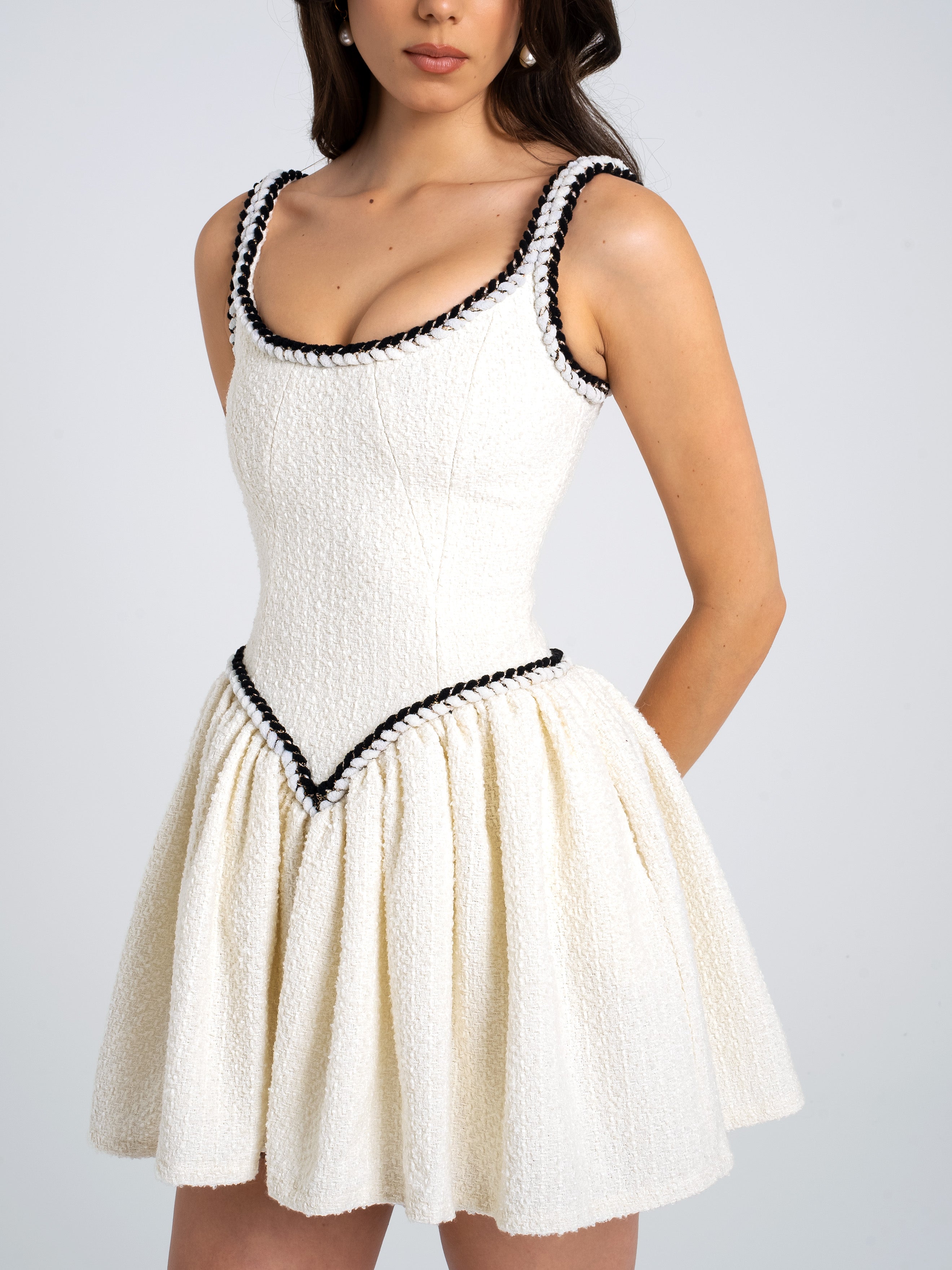 Robe Coco White Boucle moderne