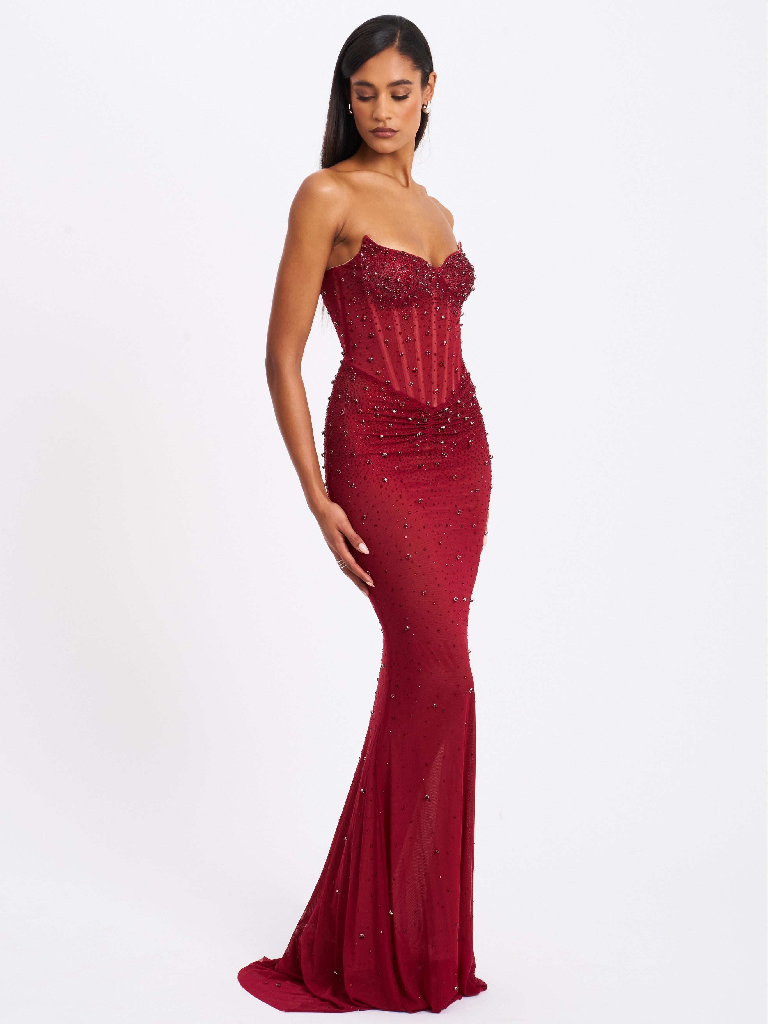 Robe bourgogne sans manches