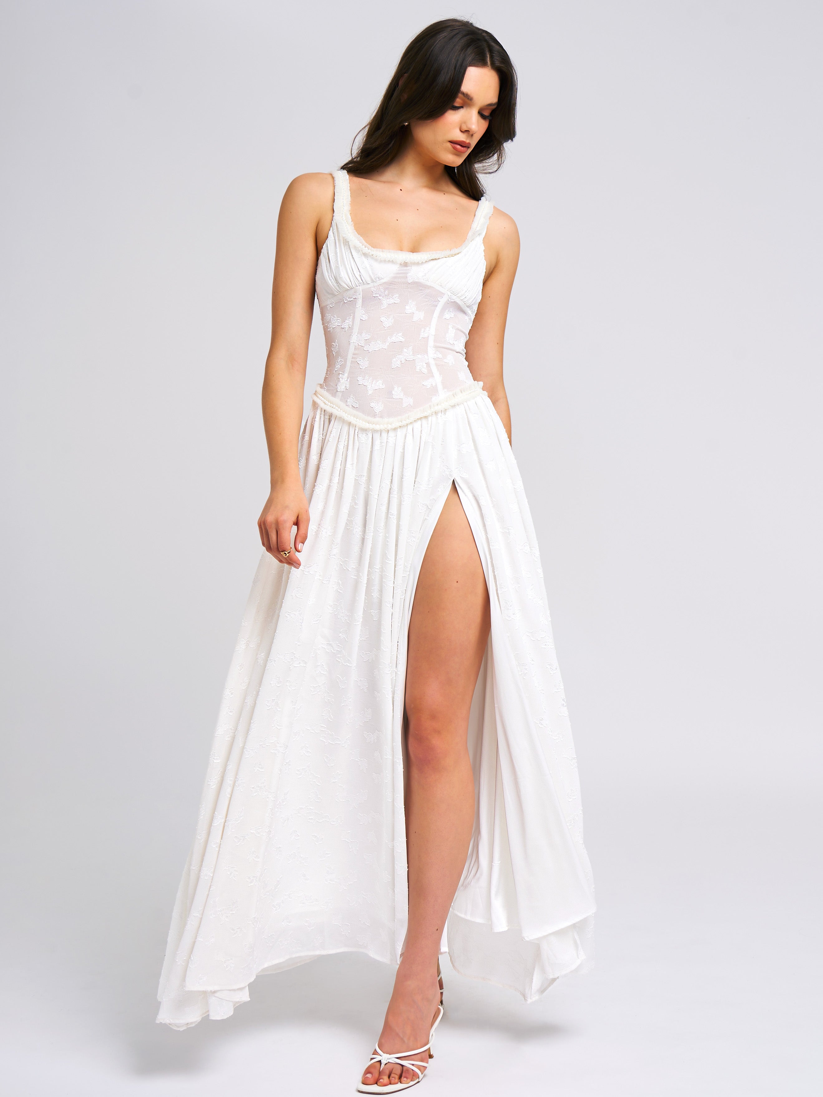 robe à encolure carrée