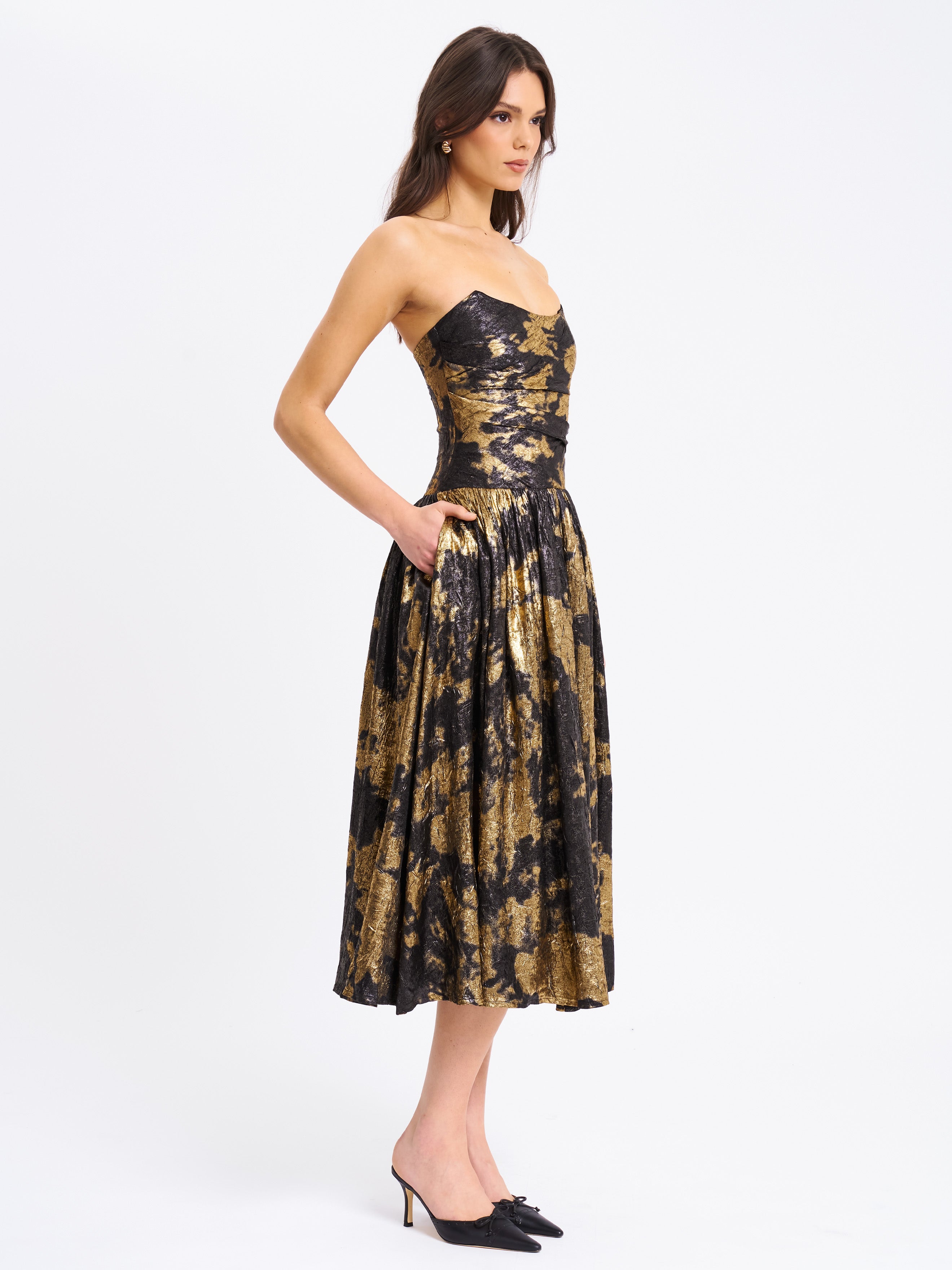 Corset-dress dorée