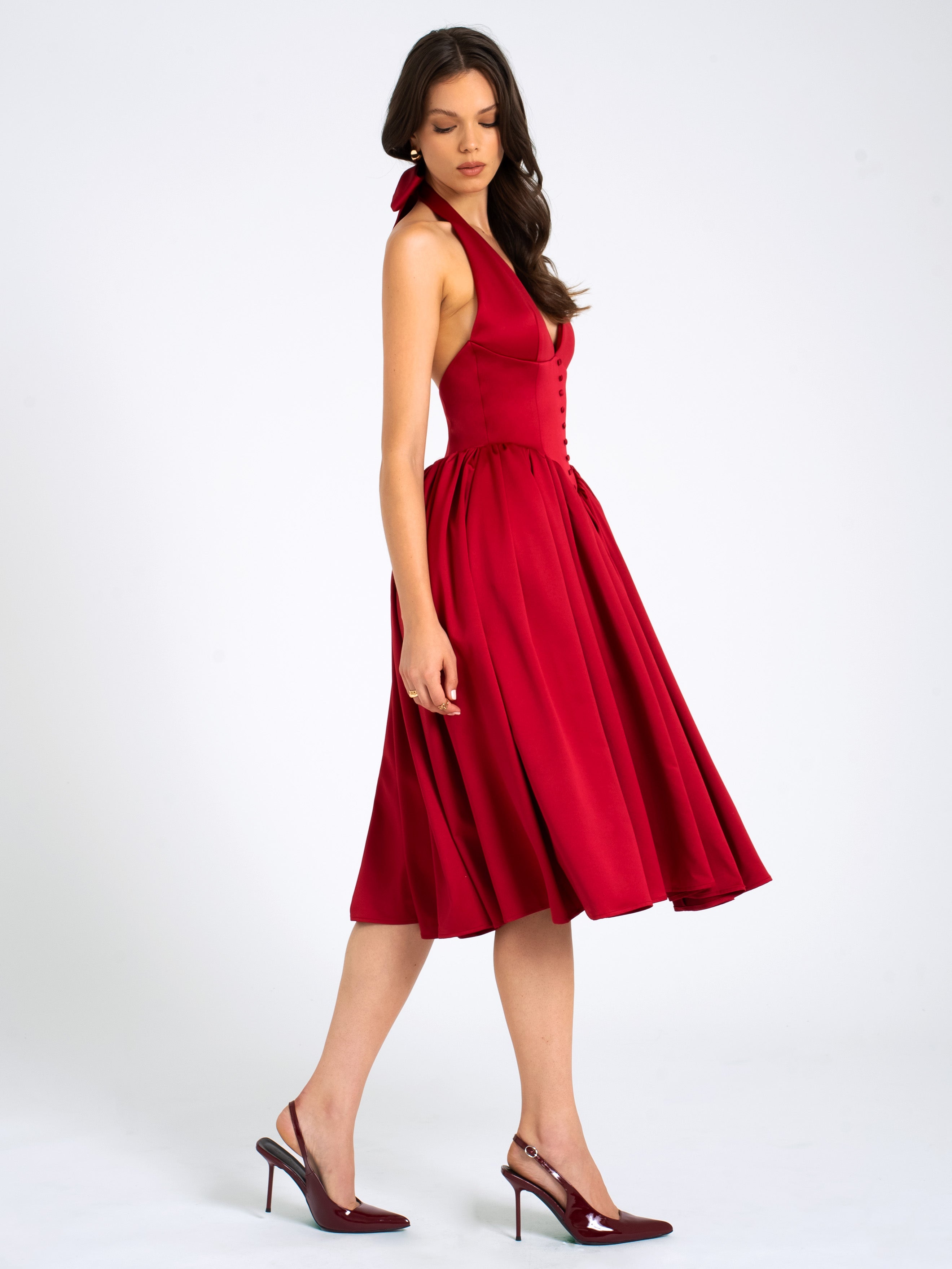 robe rouge silhouette flatteuse