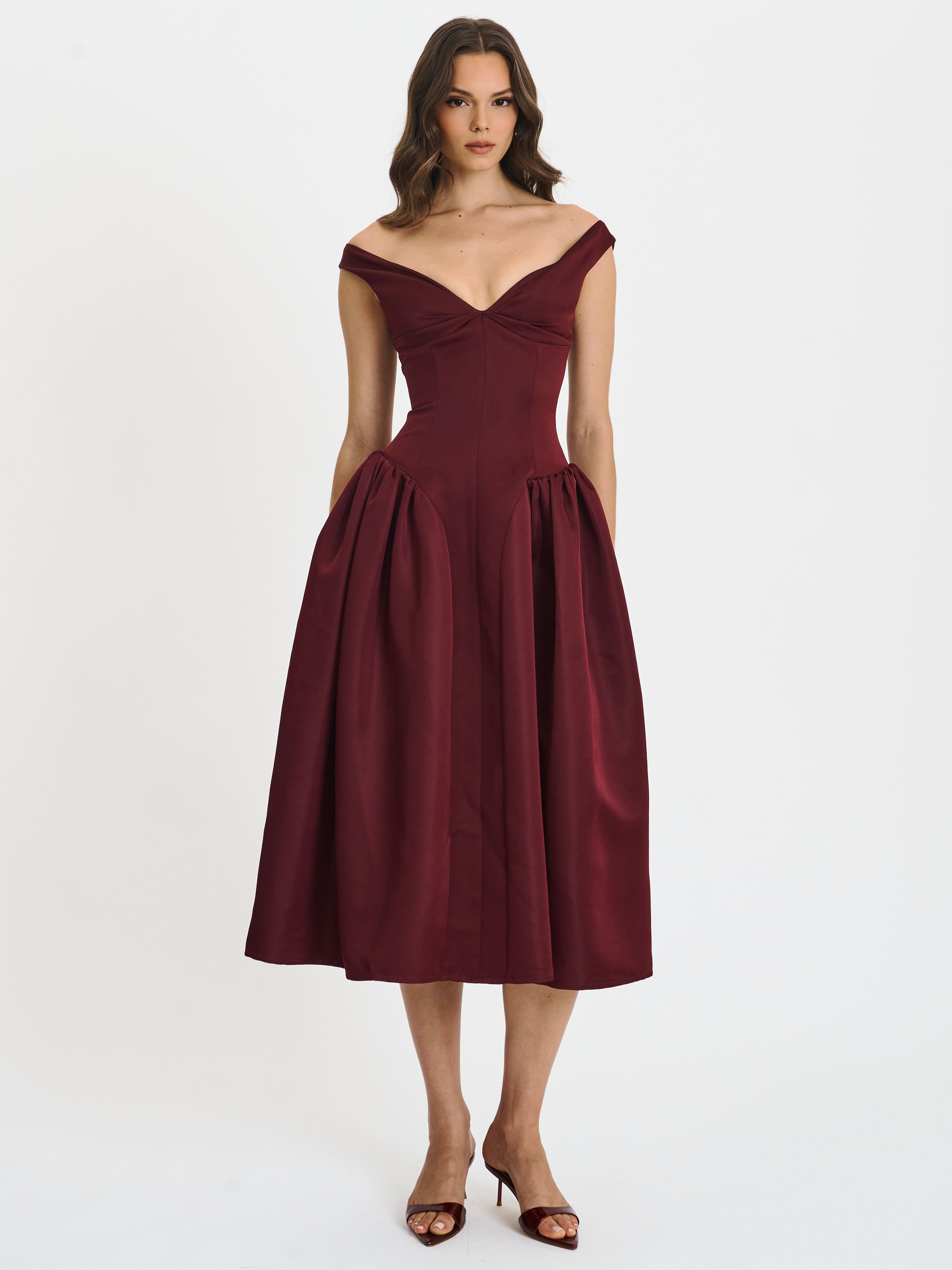 robe bordeaux en satin
